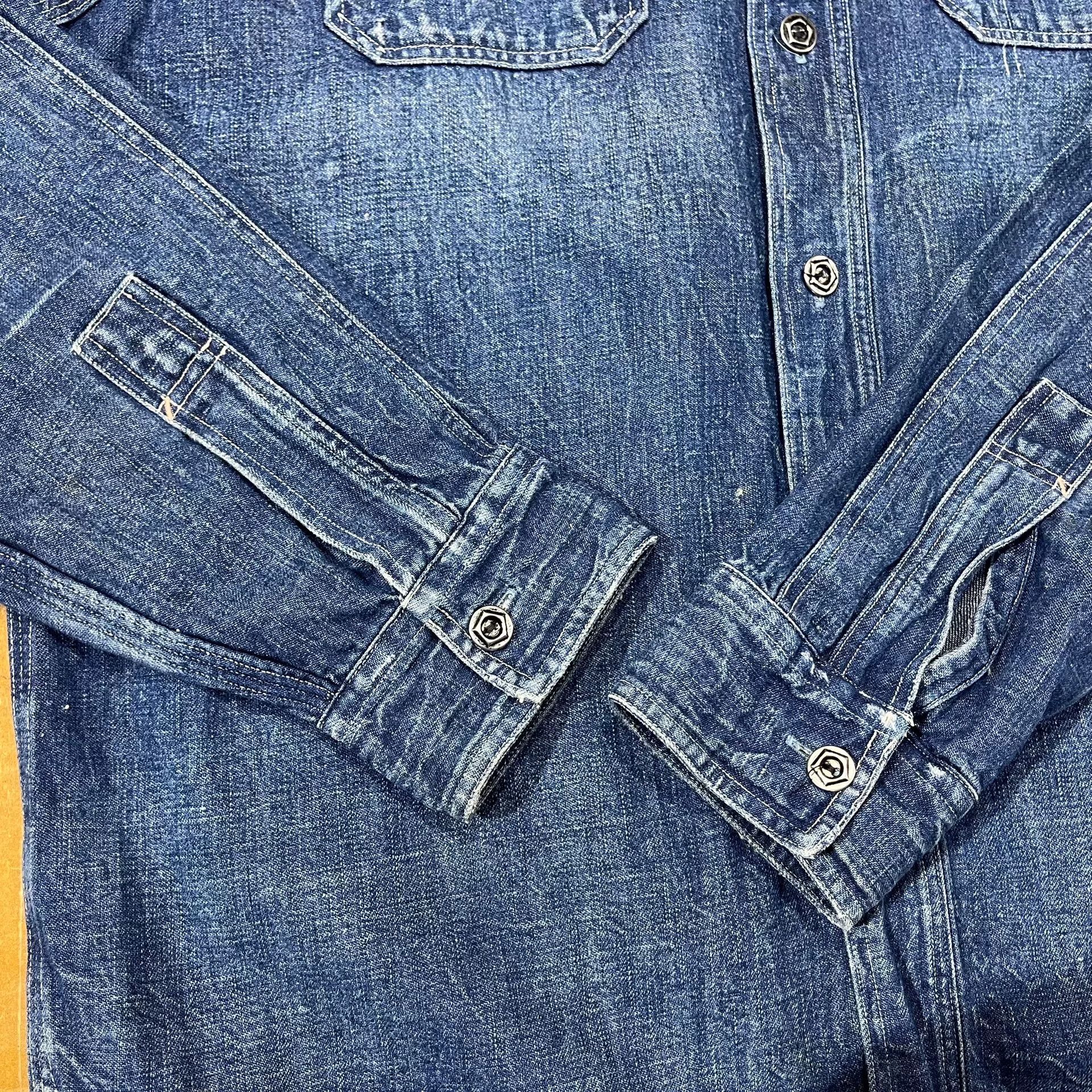 RRL Ralph Lauren RRL Washed Distressed Denim Shirt Size US M / EU 48-50 / 2 - 8 Thumbnail