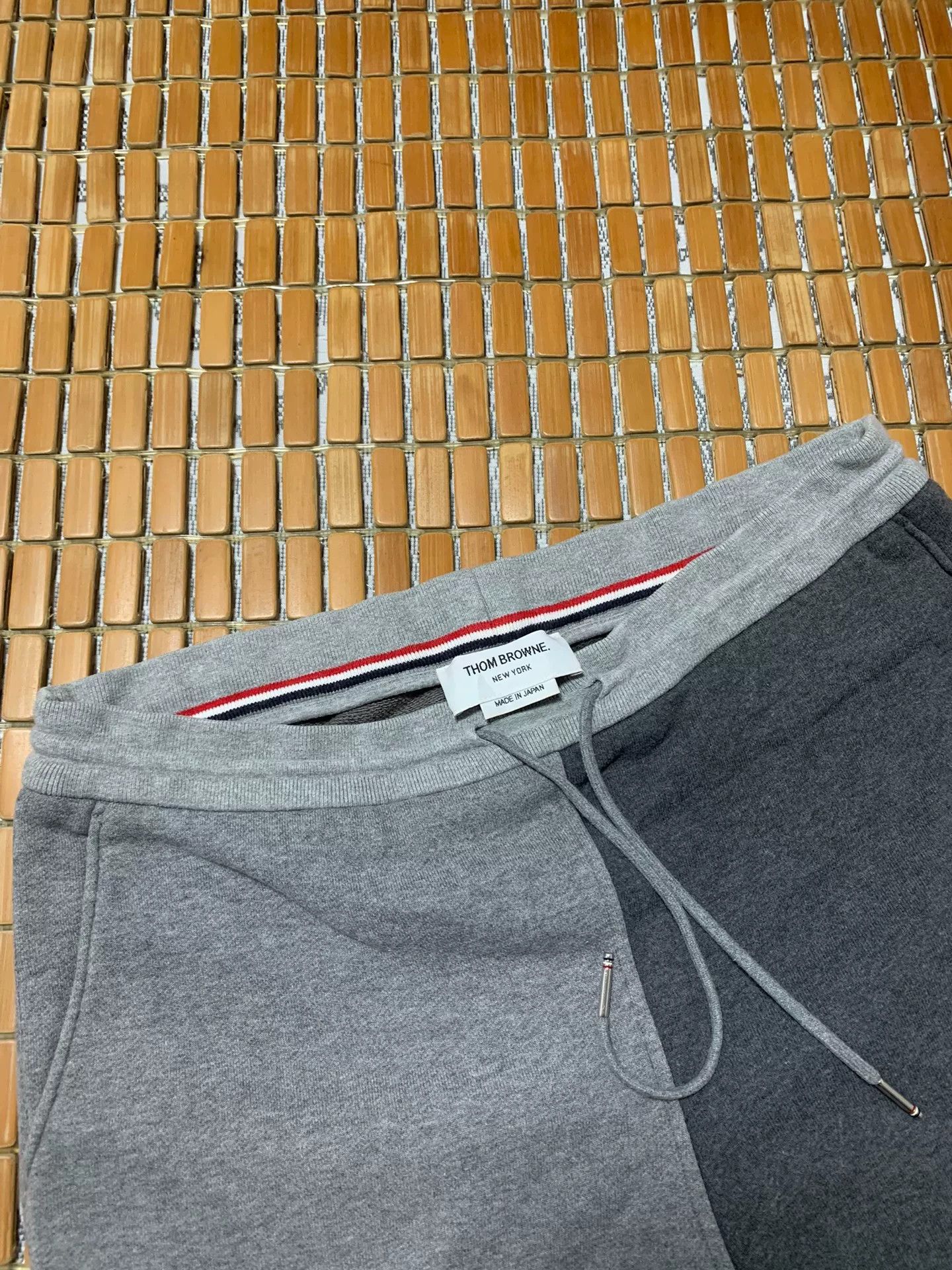 Thom Browne Thom Browne TB Spliced Stripe Shorts Size US 30 / EU 46 - 4 Thumbnail