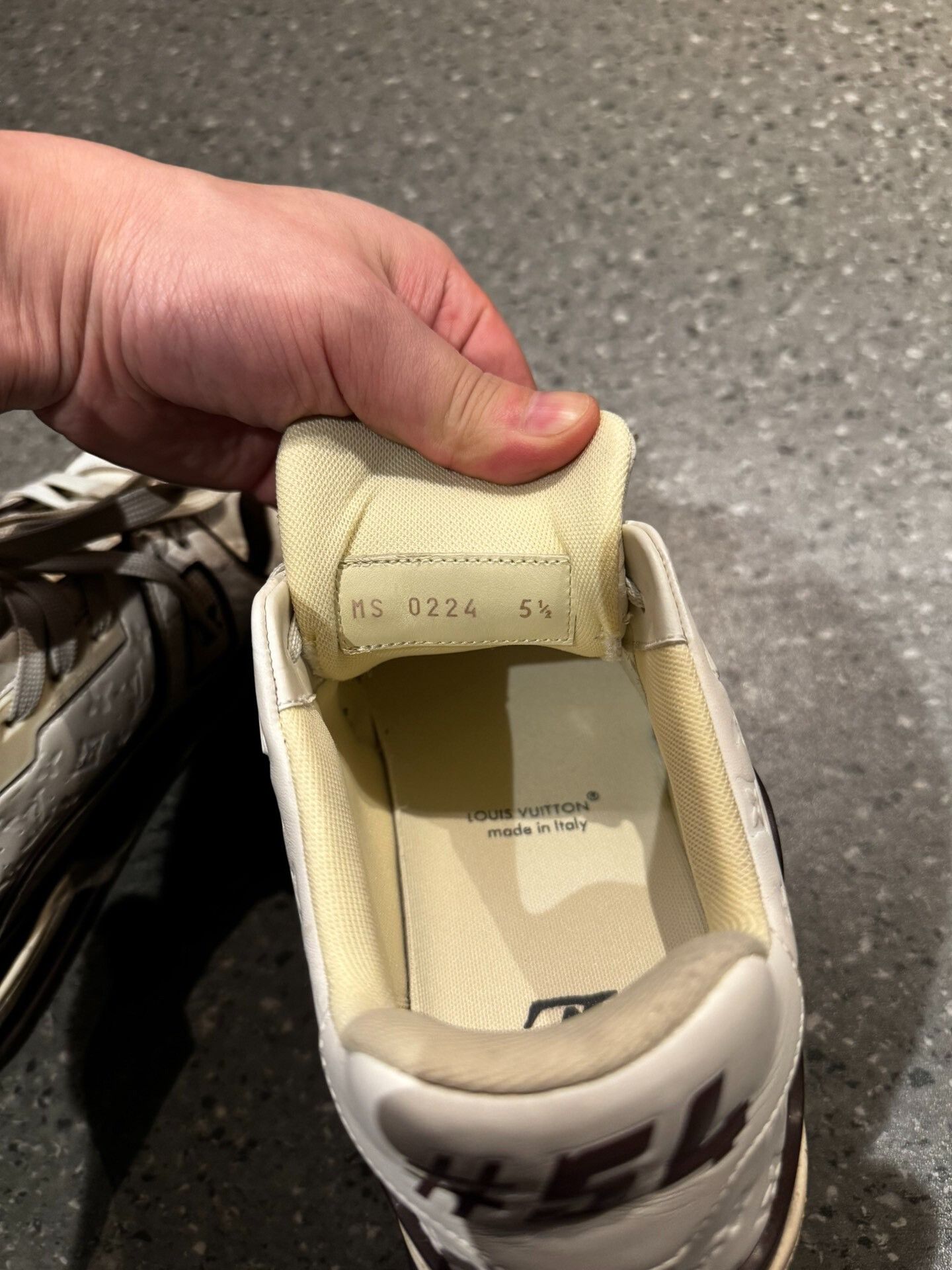 Louis Vuitton Louis Vuitton Trainer x Tyler White Brown Size US 6.5 / EU 39-40 - 6 Thumbnail