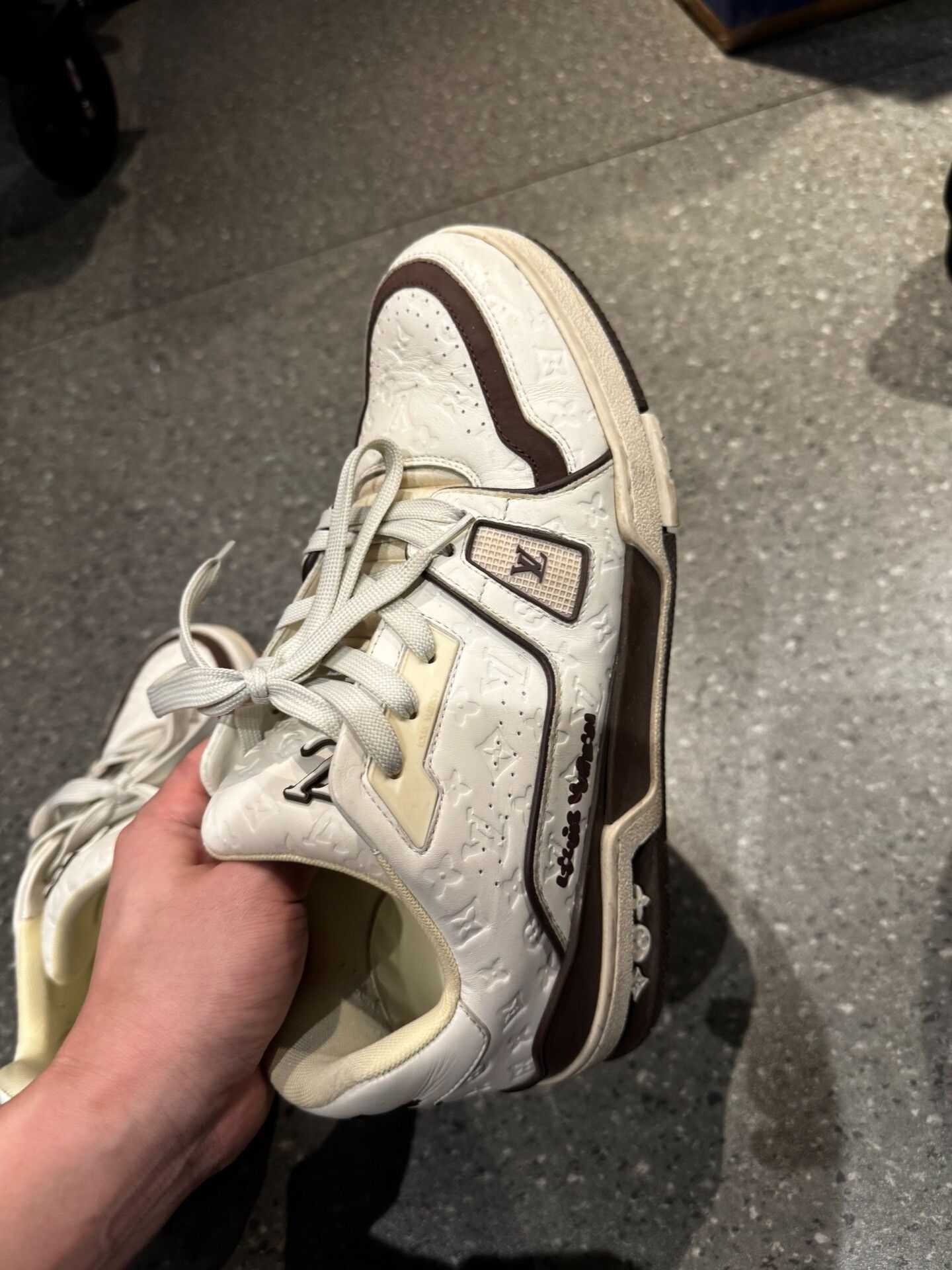 Louis Vuitton Louis Vuitton Trainer x Tyler White Brown Size US 6.5 / EU 39-40 - 4 Thumbnail