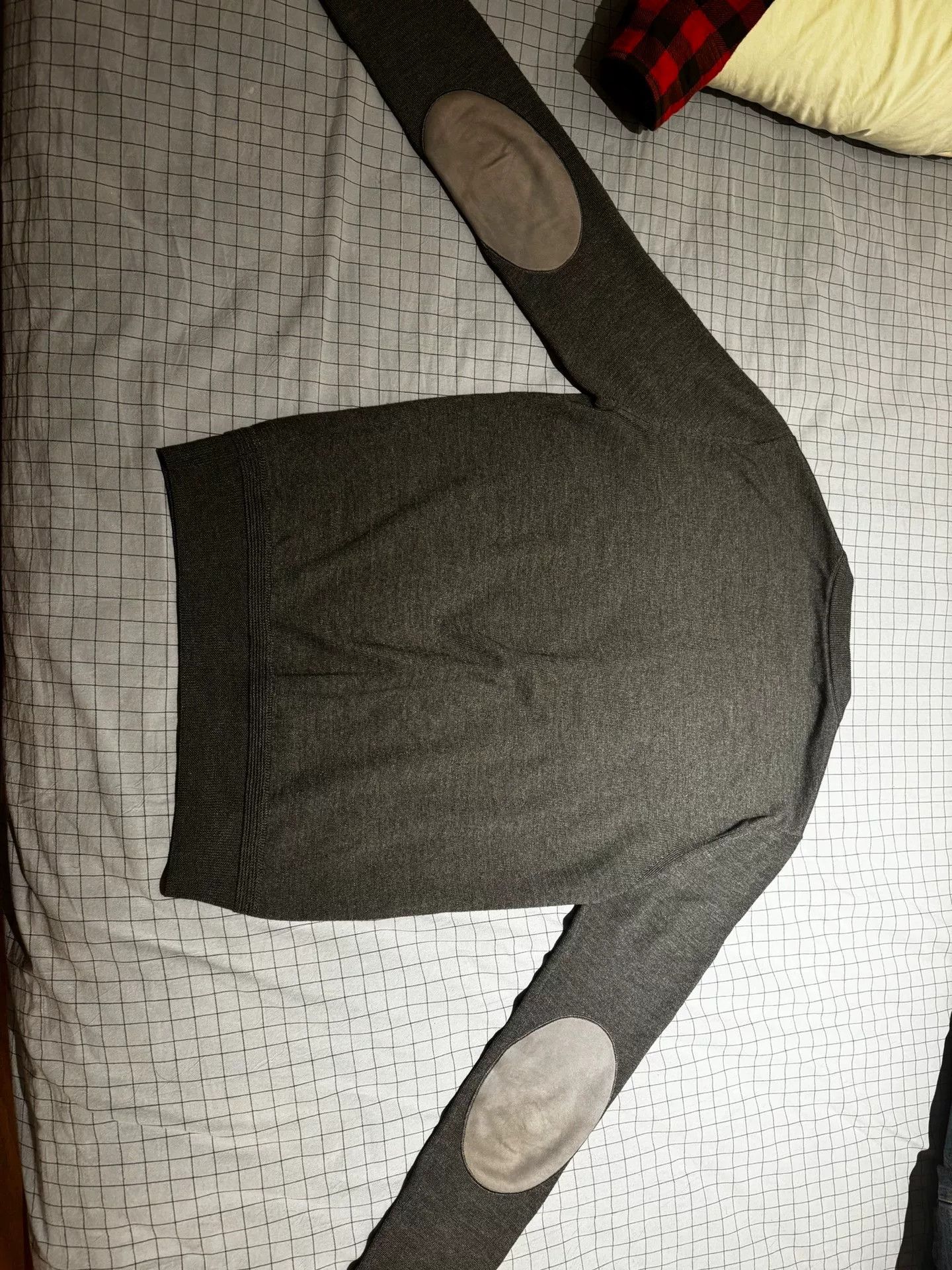 Louis Vuitton LV Men's XS Knit Sweater Size US XS / EU 42 / 0 - 5 Thumbnail