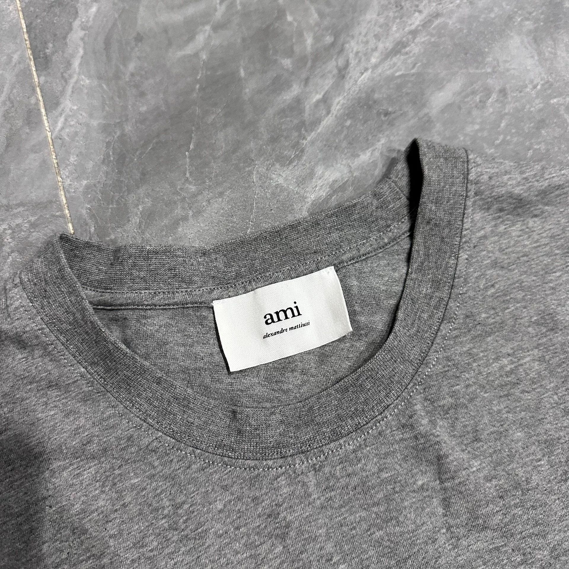 AMI AMI Paris Gray Heart Embroidery Tee Size US L / EU 52-54 / 3 - 3 Thumbnail