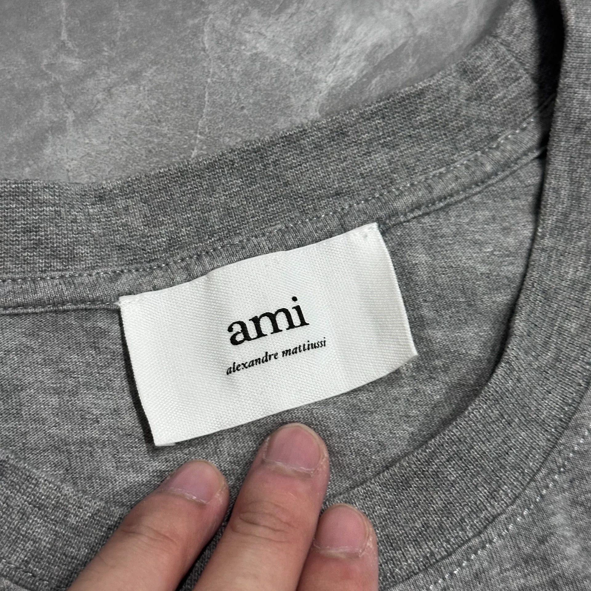 AMI AMI Paris Gray Heart Embroidery Tee Size US L / EU 52-54 / 3 - 4 Thumbnail