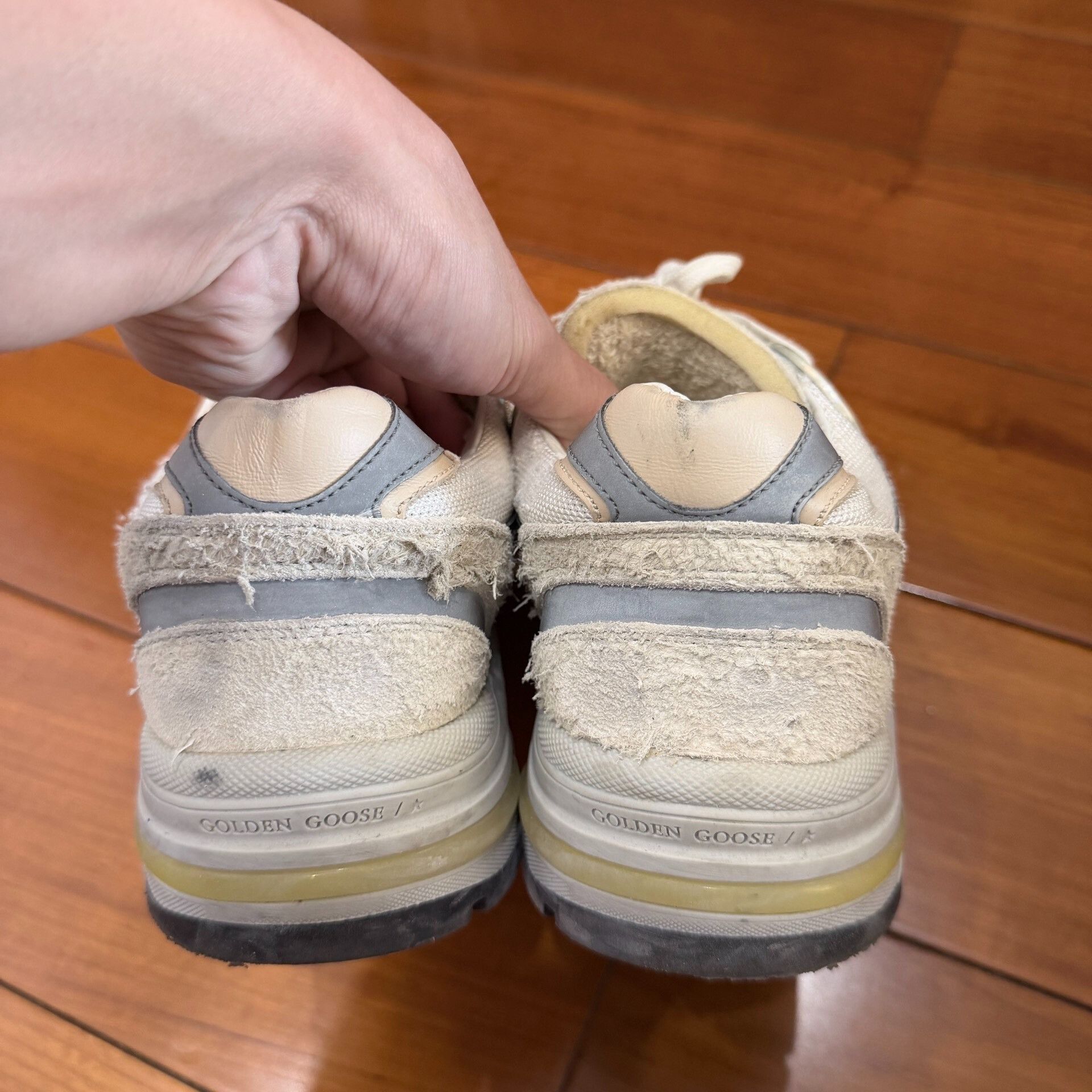 Golden Goose Golden Goose Dadstar White Distressed Sneakers Size US 8 / EU 41 - 4 Thumbnail