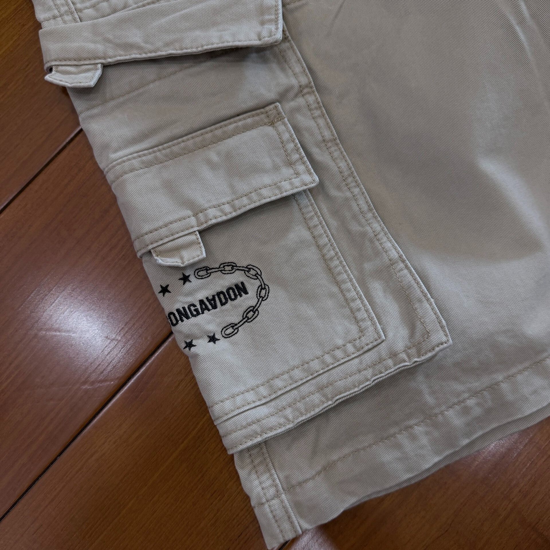 NAADAM Songaadon Khaki Big Pocket Cargo Shorts Size US 32 / EU 48 - 3 Thumbnail