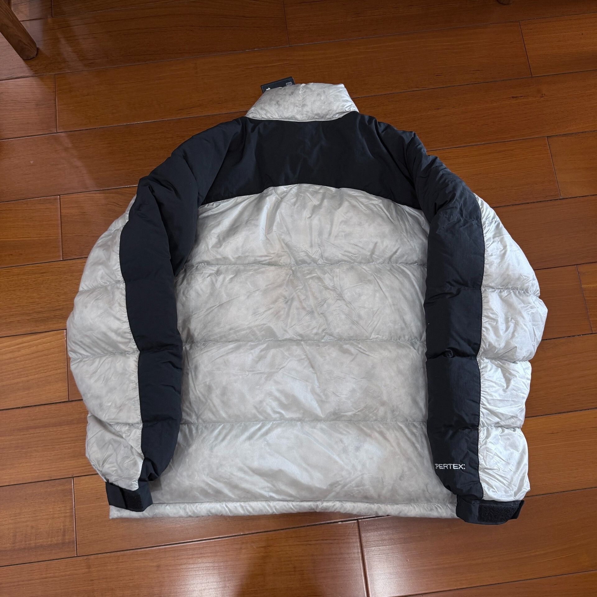 Mountain Hardwear Stussy Mountain Hardwear White Camo Down Jacket Size US M / EU 48-50 / 2 - 2 Thumbnail