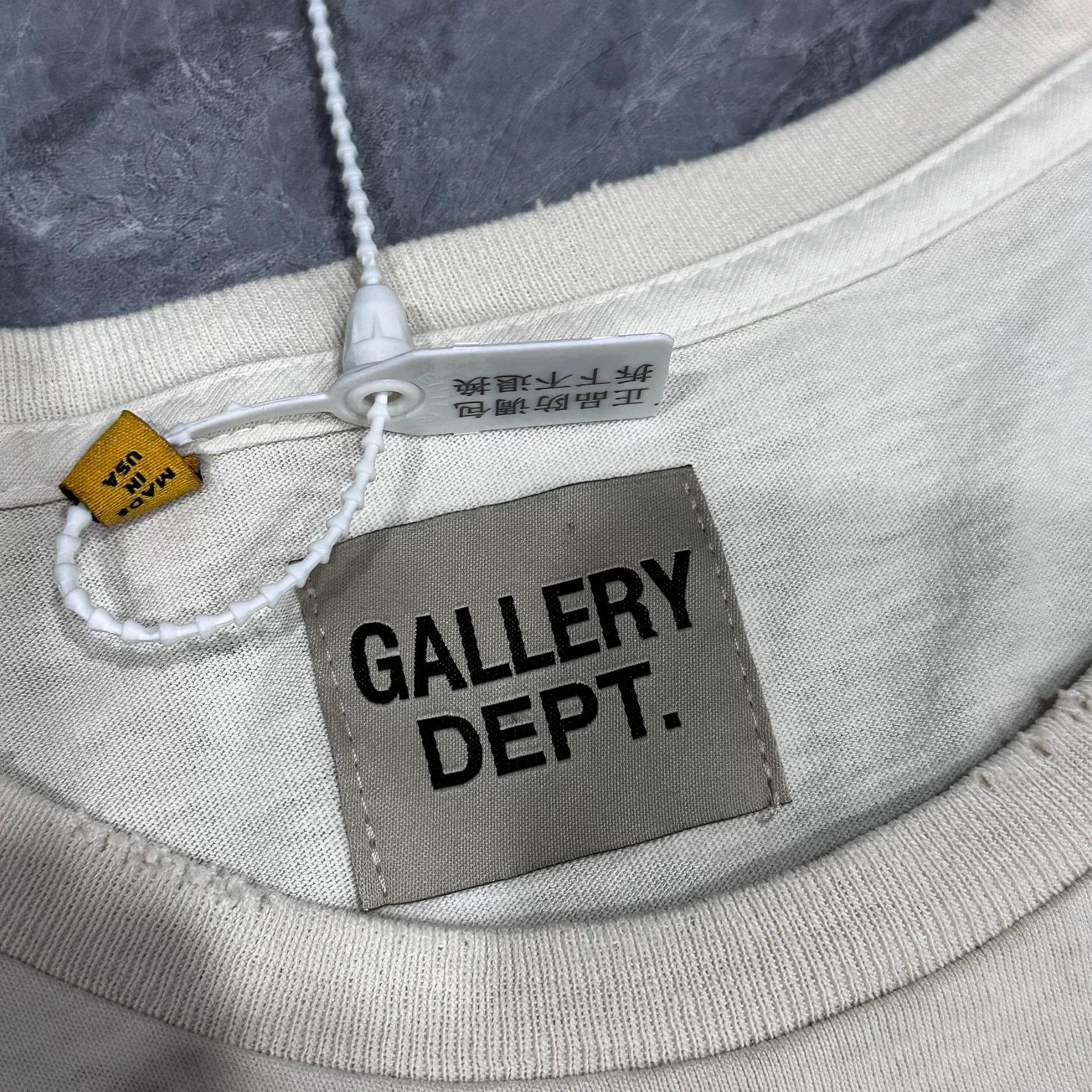 Gallery Dept. Gallery Dept Virus Skull Distressed Short Sleeve Size US XXL / EU 58 / 5 - 5 Thumbnail