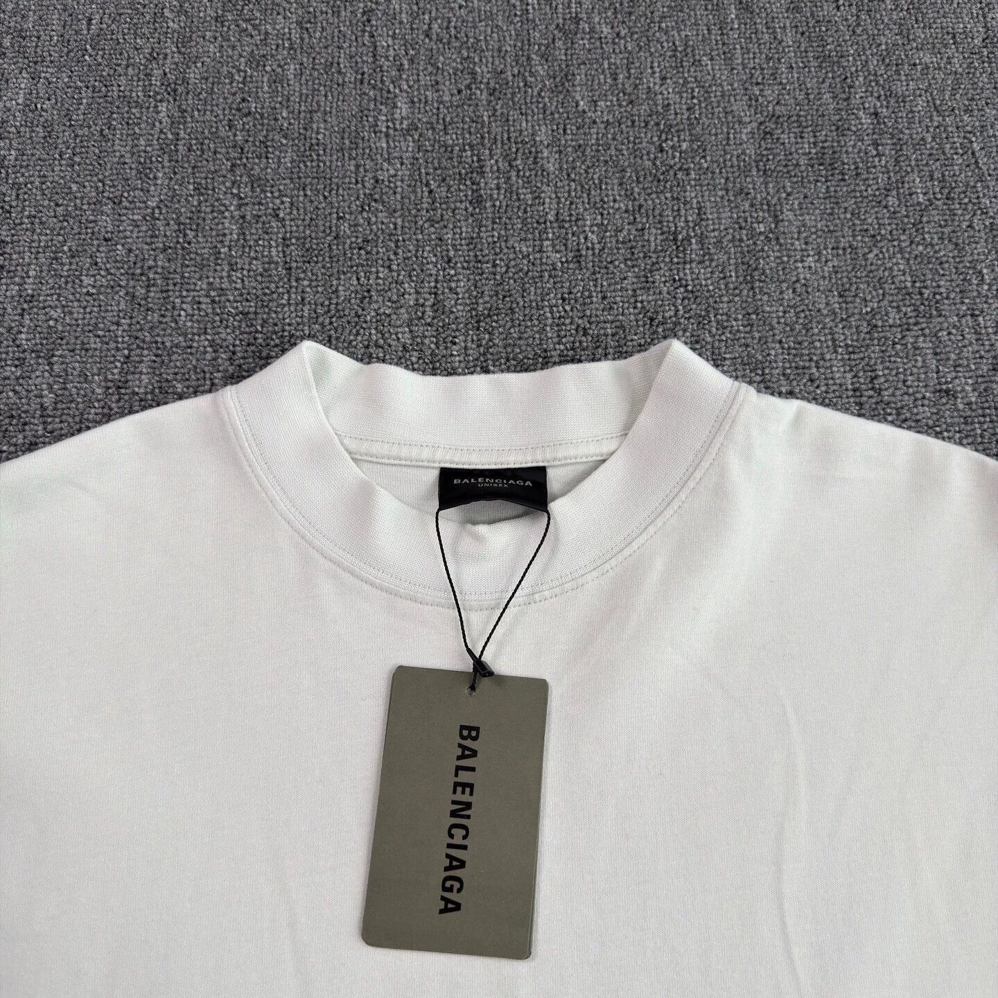Balenciaga White Short Sleeve Graphic T-Shirt Size US S / EU 44-46 / 1 - 3 Thumbnail