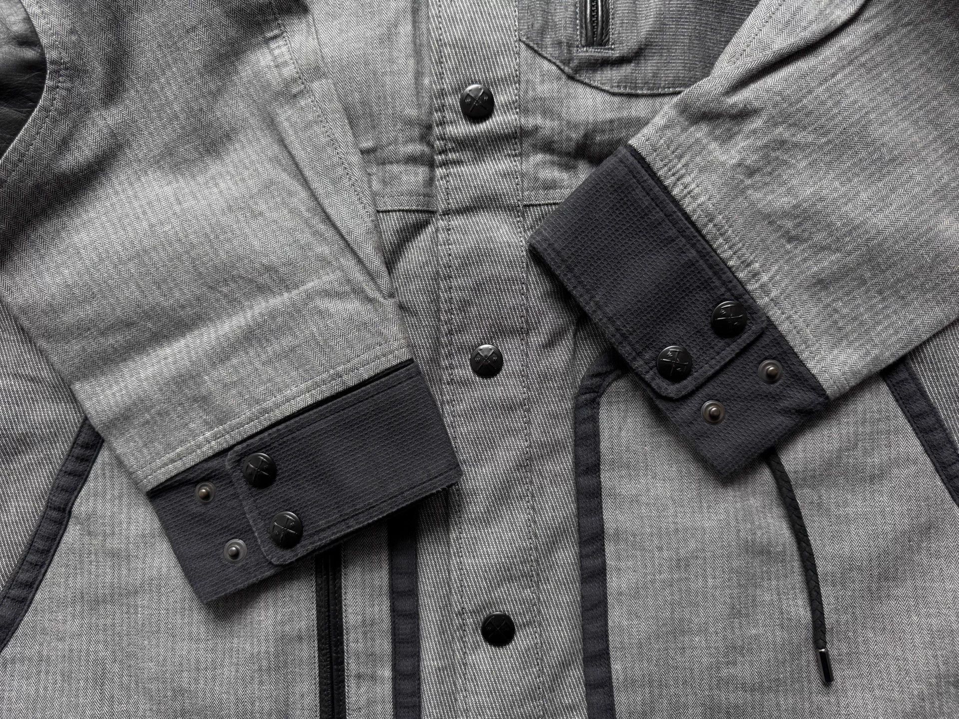 White Mountaineering Gray Hooded Jacket with Leather Accents Size L Size US L / EU 52-54 / 3 - 7 Thumbnail