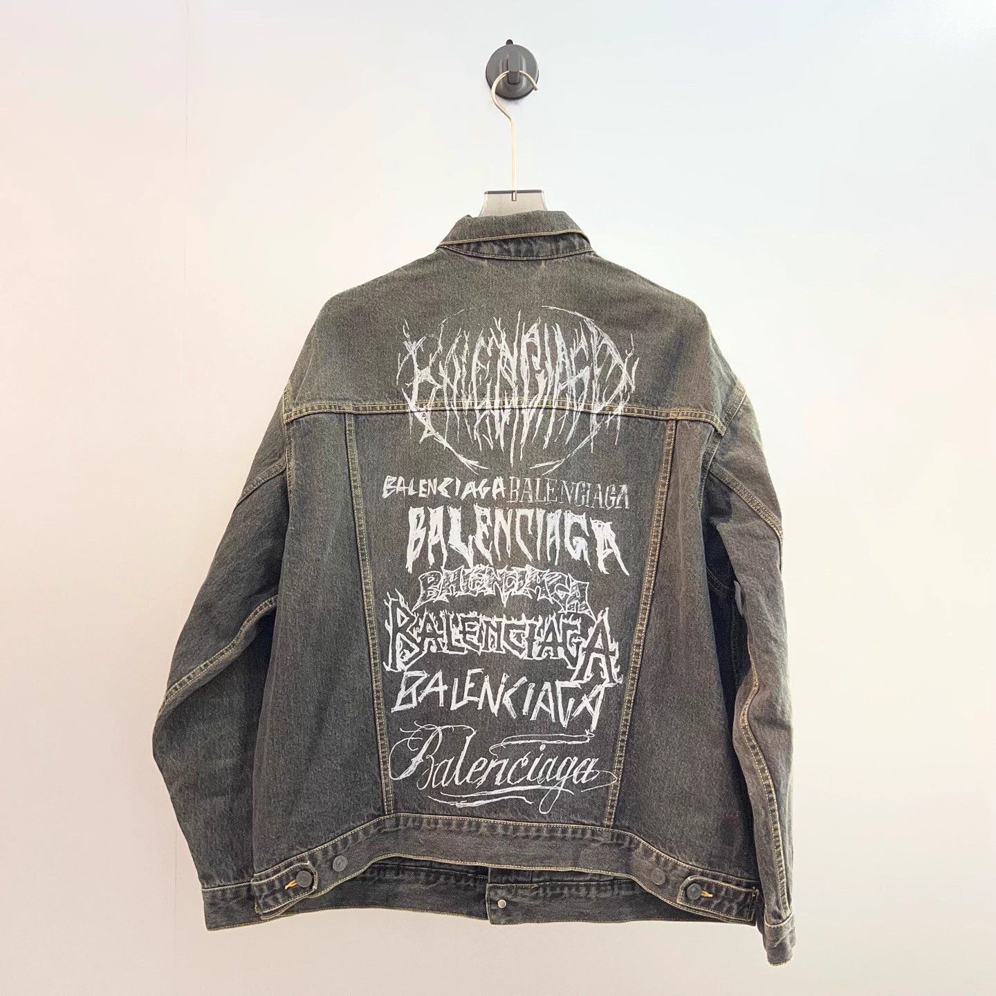 Balenciaga Gray Denim Jacket with Sleeve Graphics Size US S / EU 44-46 / 1 - 3 Thumbnail