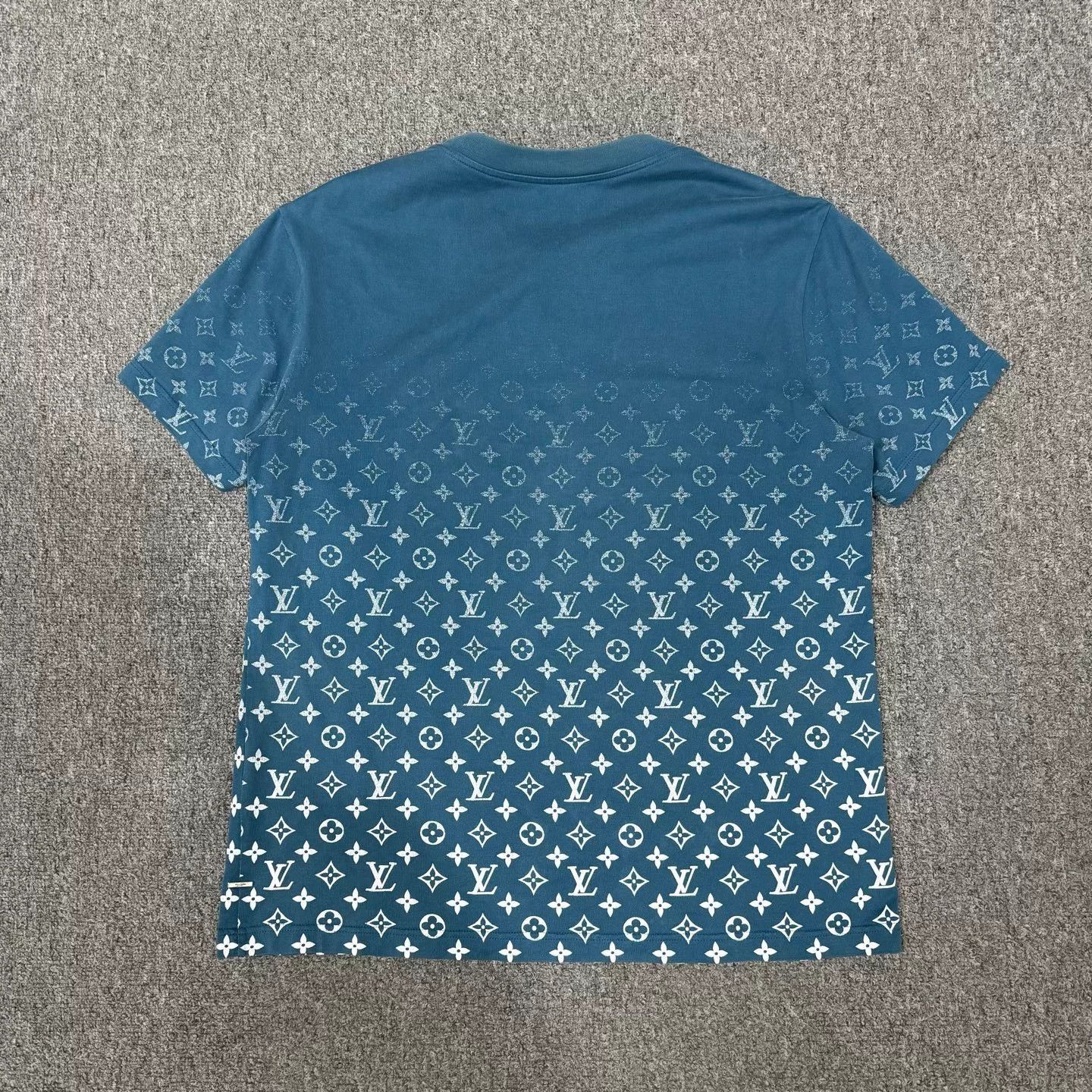 Louis Vuitton Blue Short Sleeve Graphic Print T-Shirt Size US M / EU 48-50 / 2 - 2 Thumbnail