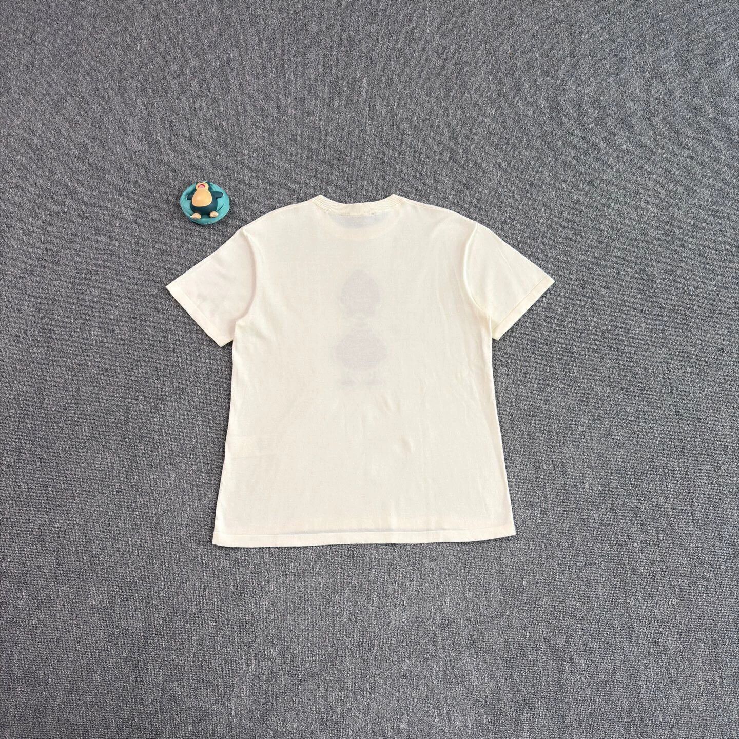 Louis Vuitton Beige Short Sleeve Shirt with Duck Graphic Size US S / EU 44-46 / 1 - 2 Thumbnail