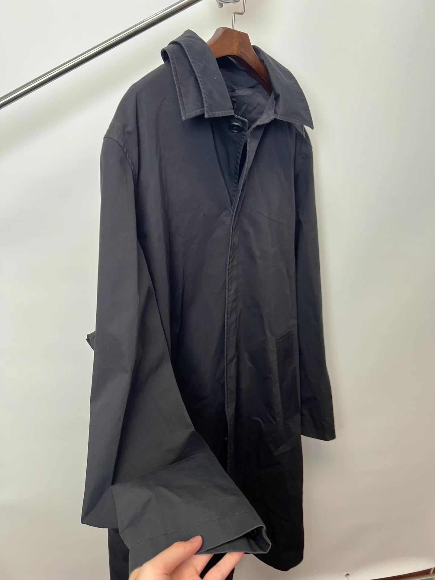 Balenciaga Black Long Coat with Collar and Pockets Size US S / EU 44-46 / 1 - 6 Thumbnail