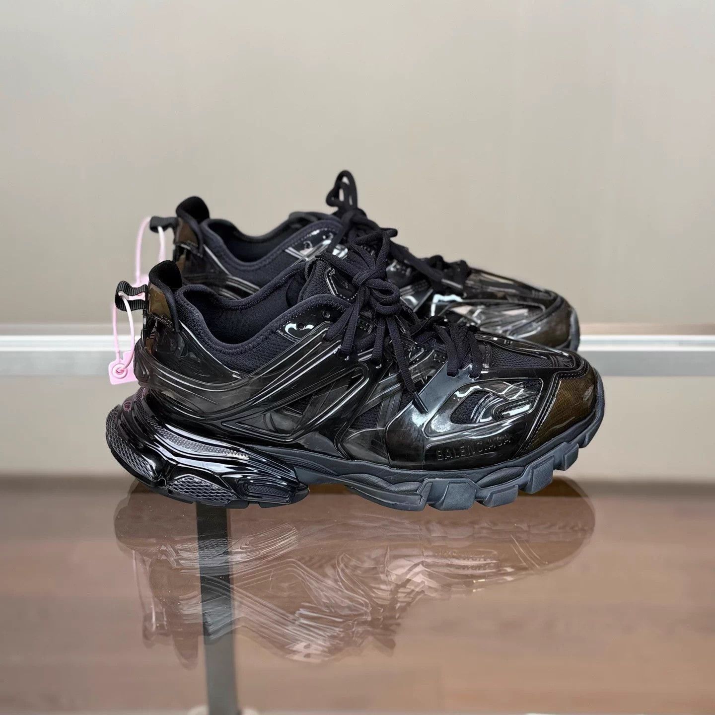Balenciaga Black Low-Top Sneakers Size 8 Size US 8 / EU 41 - 3 Thumbnail
