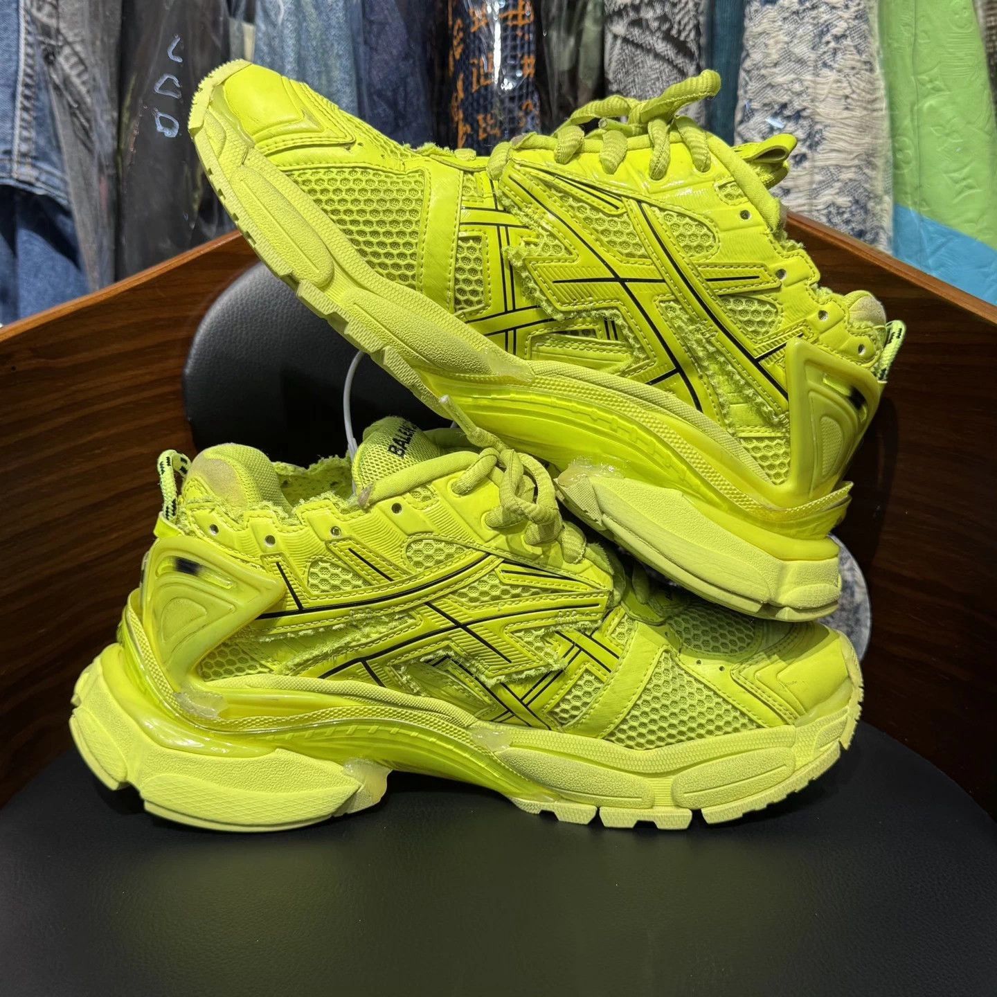 Balenciaga Yellow High-Top Sneakers Size 7 Size US 7 / EU 40 - 5 Thumbnail