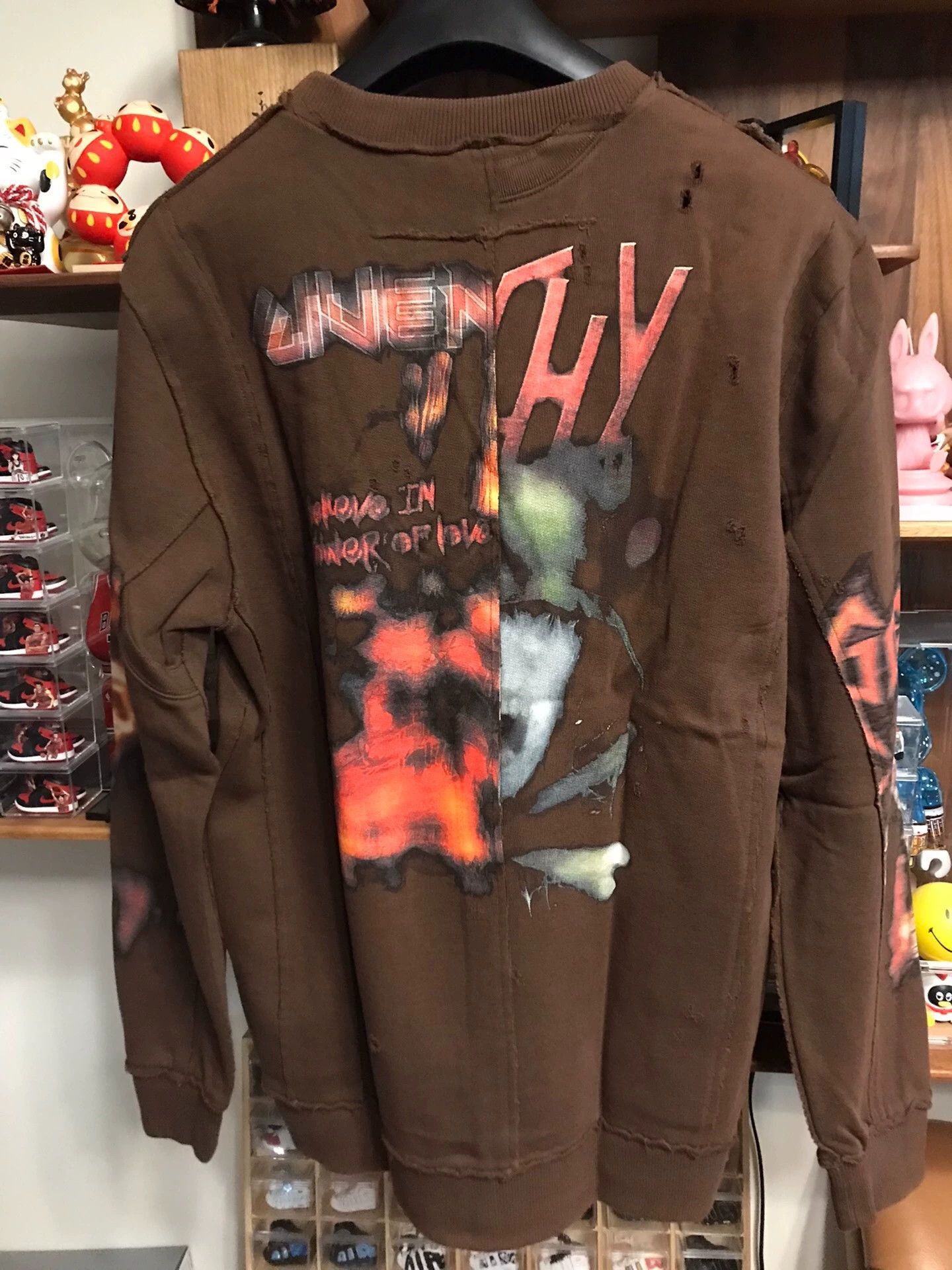 Givenchy Brown Graphic Print Long Sleeve Sweatshirt Size US S / EU 44-46 / 1 - 2 Thumbnail
