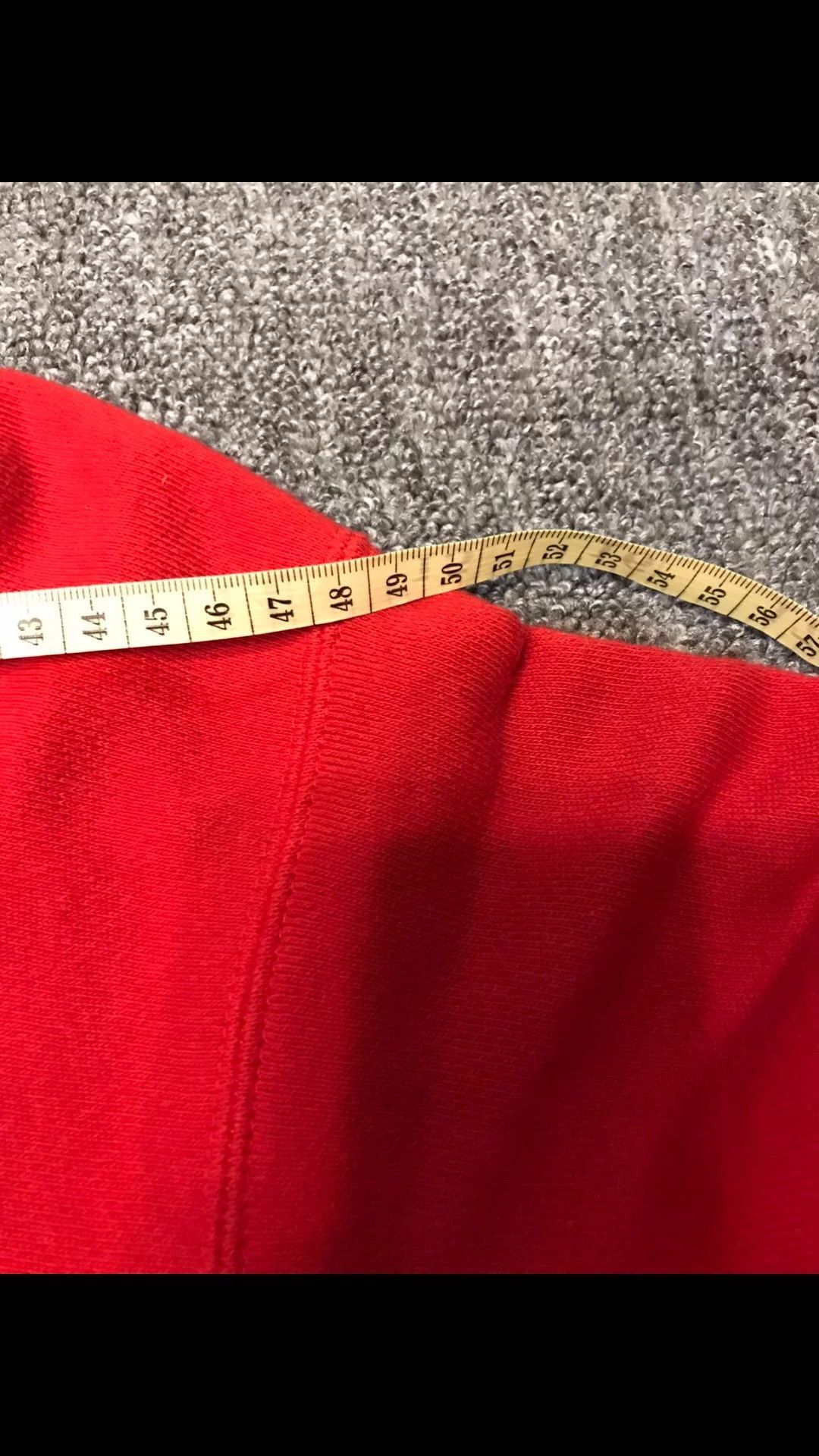 Gucci Red Hoodie with Drawstring and Kangaroo Pocket Size US M / EU 48-50 / 2 - 7 Thumbnail