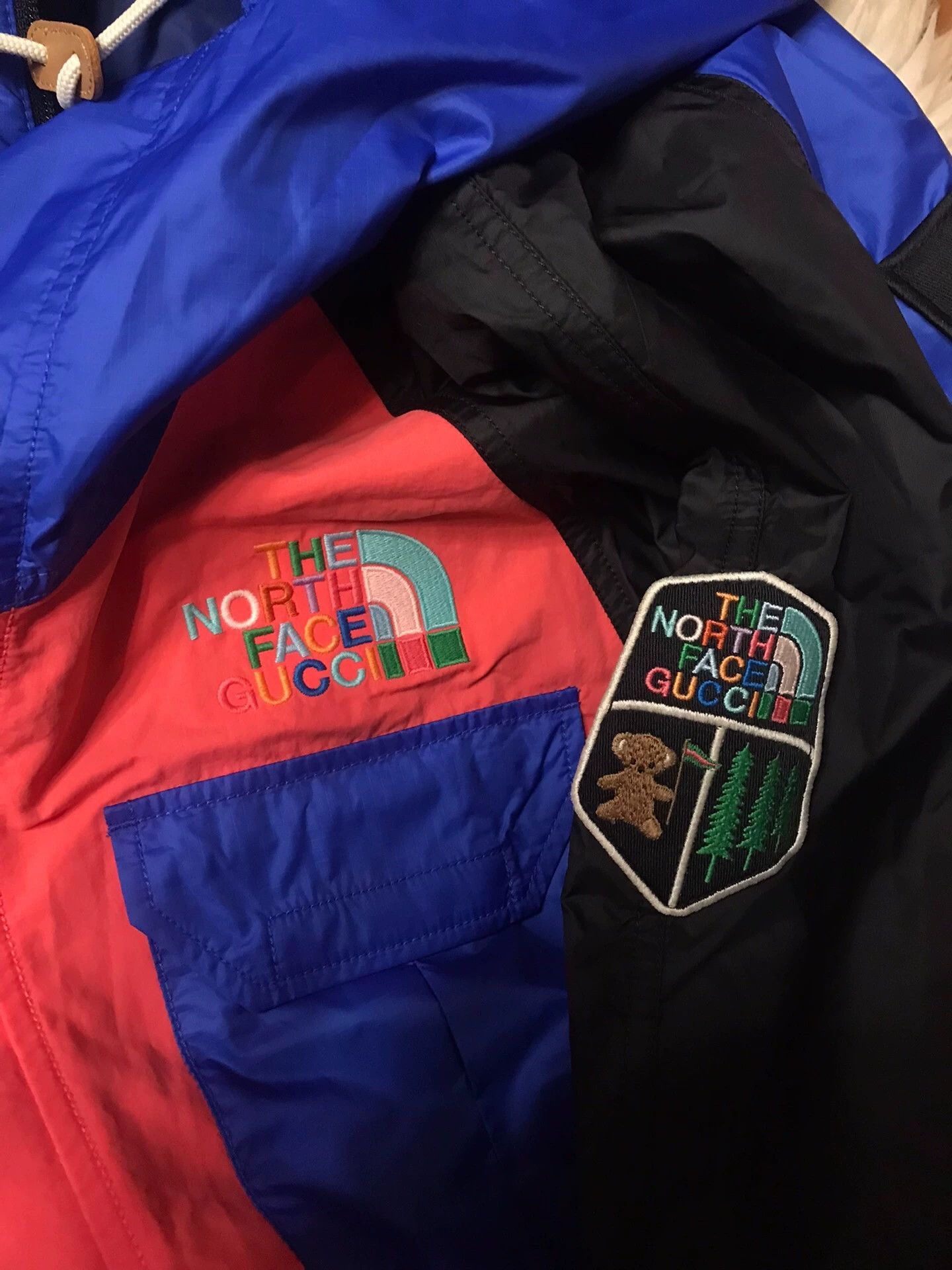 Gucci Multi-Color Hooded Light Jacket with Pockets Size US L / EU 52-54 / 3 - 4 Thumbnail