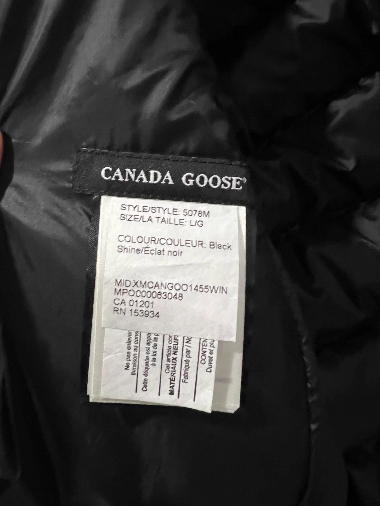 Canada Goose Black Puffer Jacket with Hood - Size L Size US L / EU 52-54 / 3 - 6 Thumbnail