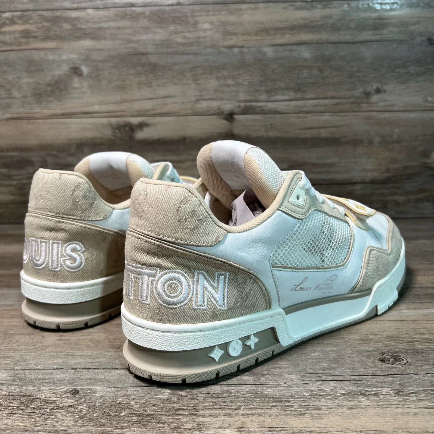 Louis Vuitton Beige Low-Top Sneakers Size 8 Size US 8 / EU 41 - 3 Thumbnail
