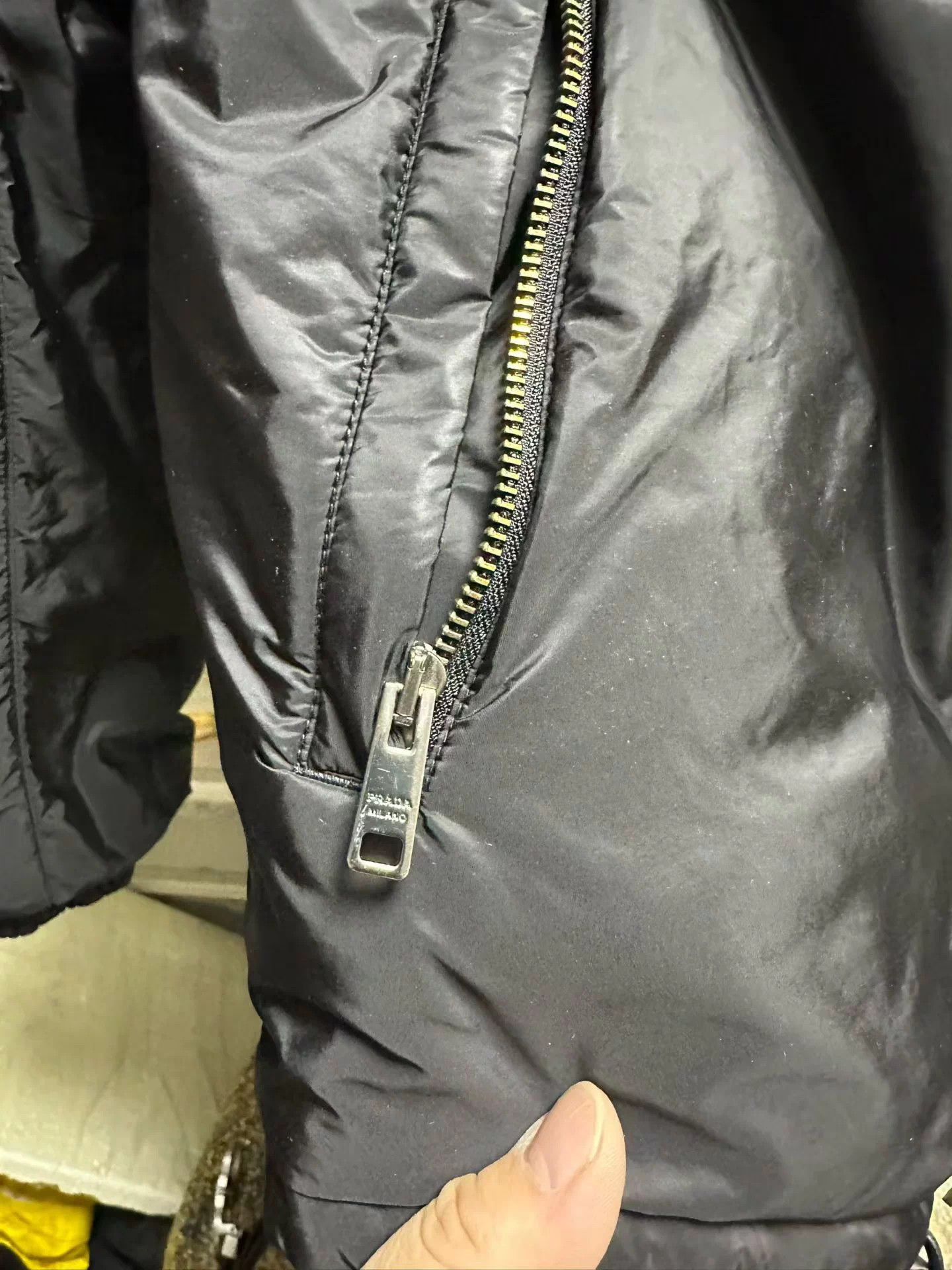 Prada Black High Collar Zip Front Light Jacket L Size US L / EU 52-54 / 3 - 4 Thumbnail