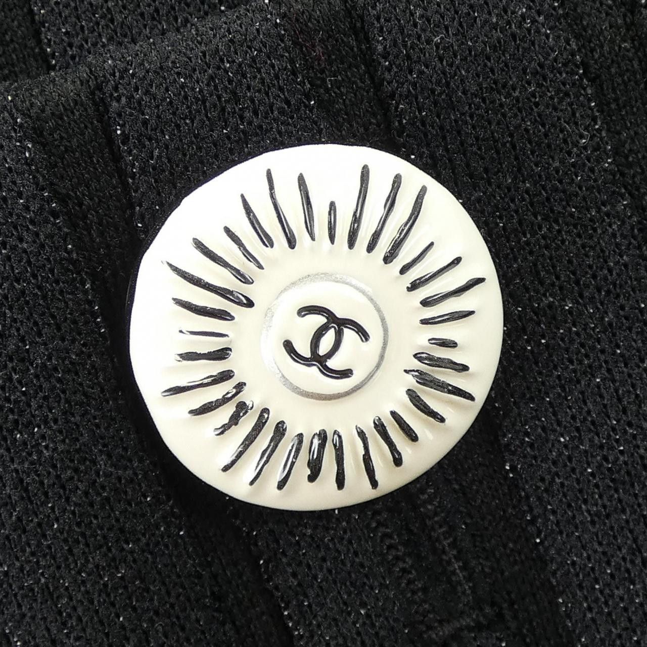 Chanel Chanel Chanel Collarless Jacket Jacket Textile Outerwear P71829V63372 DUTY FREE for USA Size ONE SIZE - 8 Thumbnail