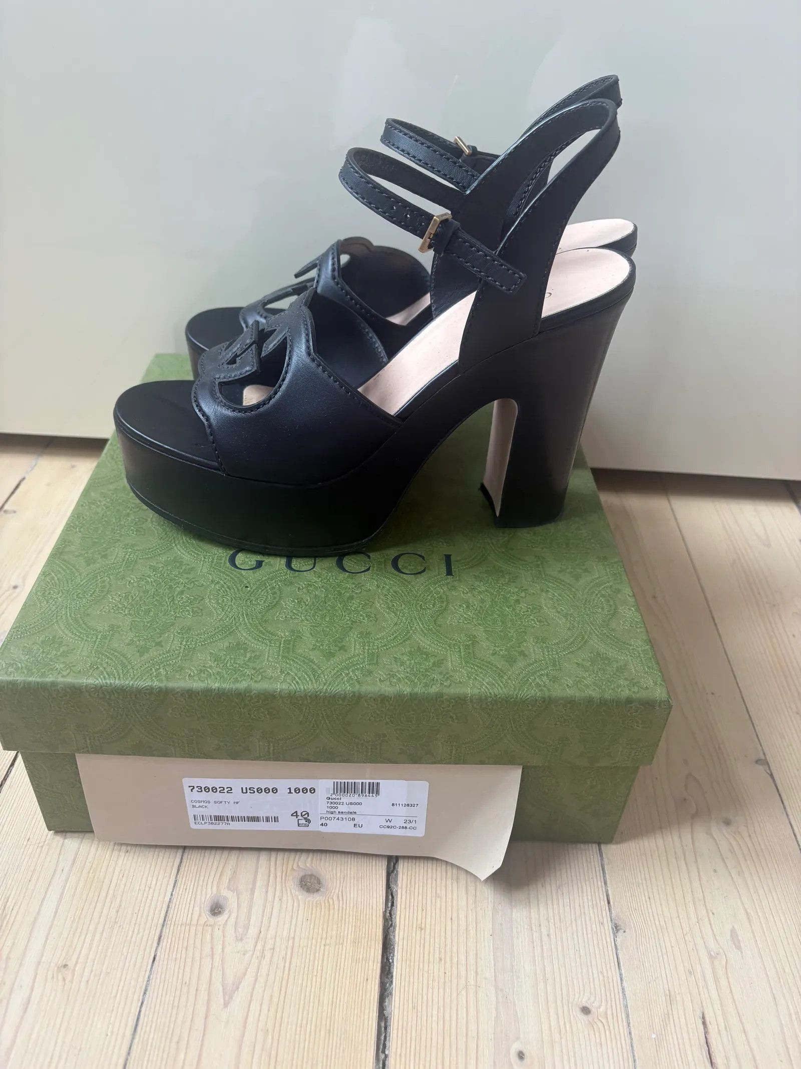 Gucci Gucci Sandals Size US 10 / IT 40 - 2 Thumbnail