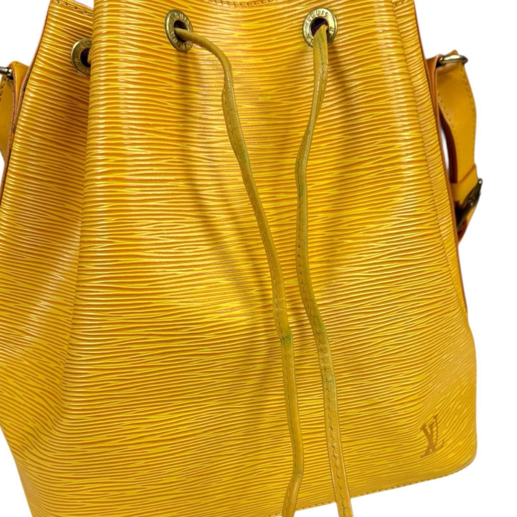 Louis Vuitton Pre-owned Louis Vuitton Petit Noe Epi Leather Shoulder Bag, M44109, Yellow, Women's. Size ONE SIZE - 14 Thumbnail