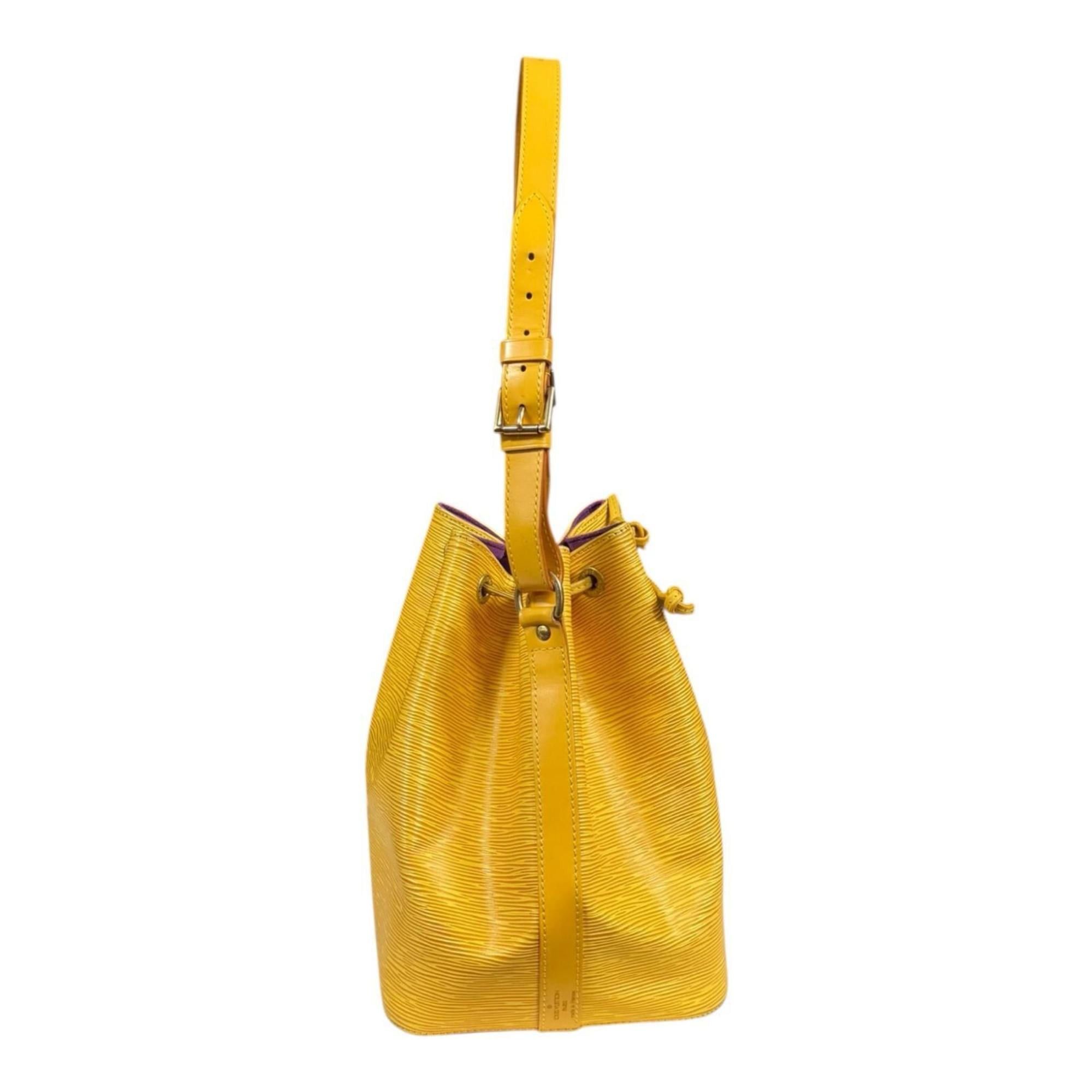 Louis Vuitton Pre-owned Louis Vuitton Petit Noe Epi Leather Shoulder Bag, M44109, Yellow, Women's. Size ONE SIZE - 4 Thumbnail