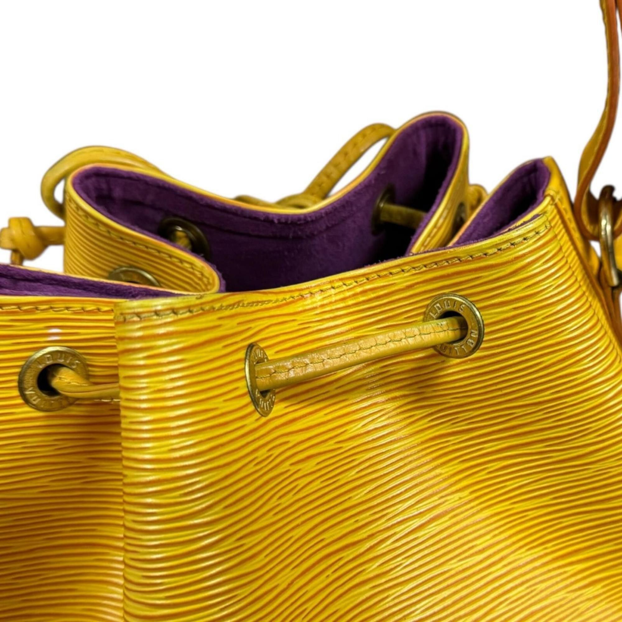 Louis Vuitton Pre-owned Louis Vuitton Petit Noe Epi Leather Shoulder Bag, M44109, Yellow, Women's. Size ONE SIZE - 16 Thumbnail
