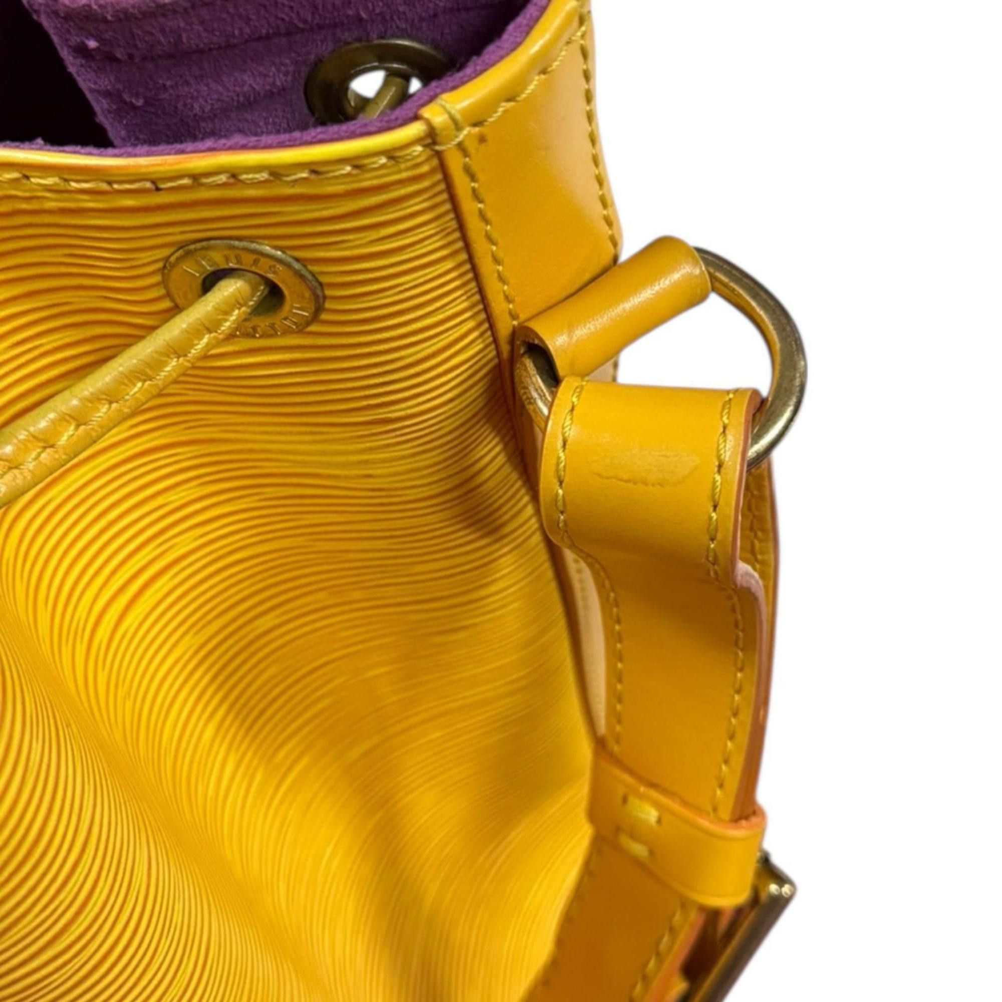 Louis Vuitton Pre-owned Louis Vuitton Petit Noe Epi Leather Shoulder Bag, M44109, Yellow, Women's. Size ONE SIZE - 13 Thumbnail