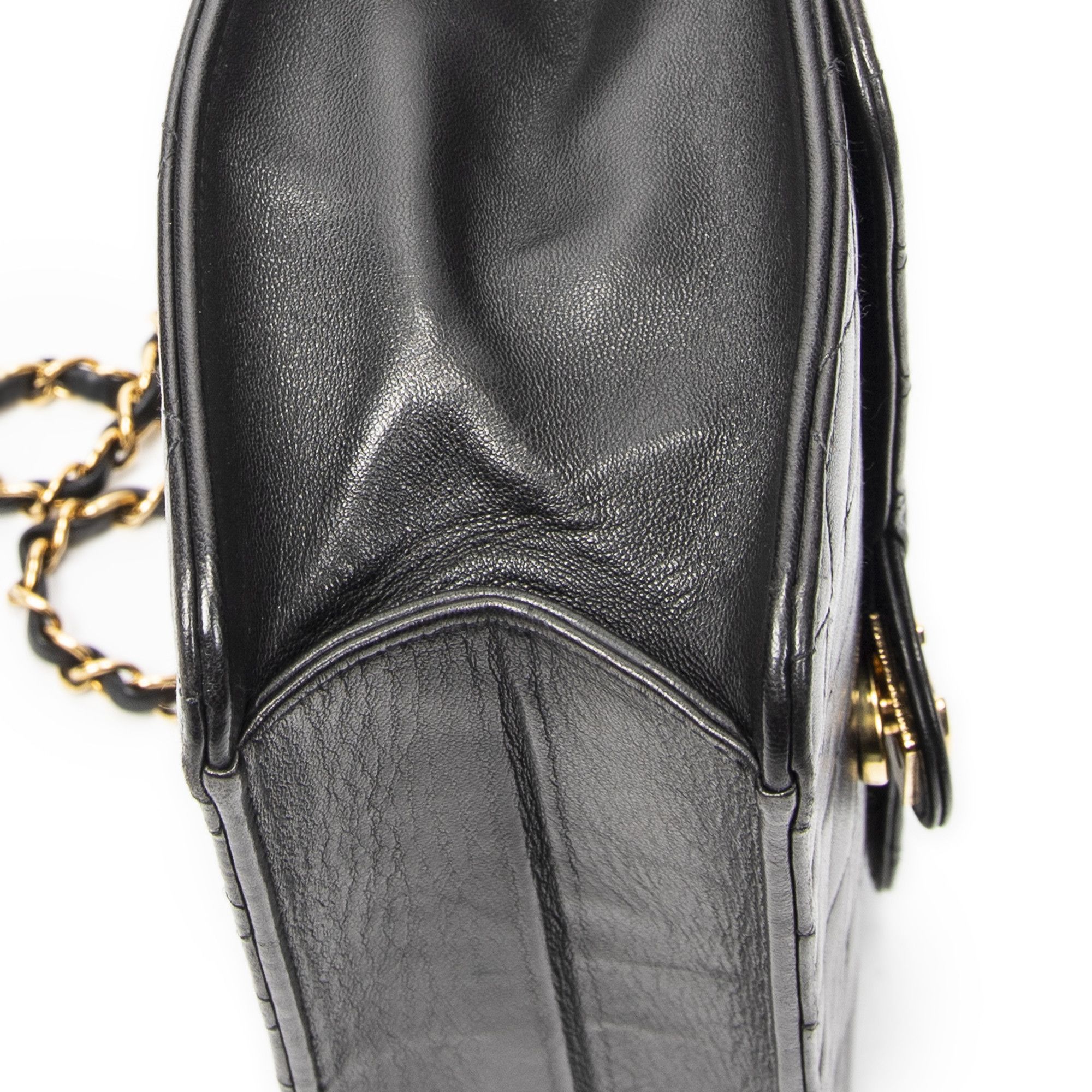 Chanel Vintage Push Lock Straight Flap Size ONE SIZE - 7 Thumbnail