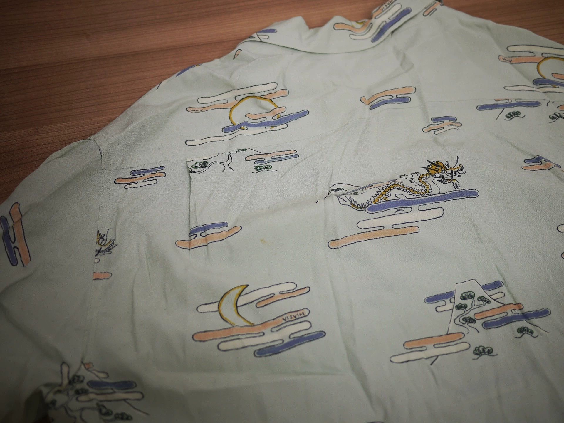 Visvim Green Dragon & Mountain Print Short Sleeve Shirt Size US XL / EU 56 / 4 - 6 Thumbnail