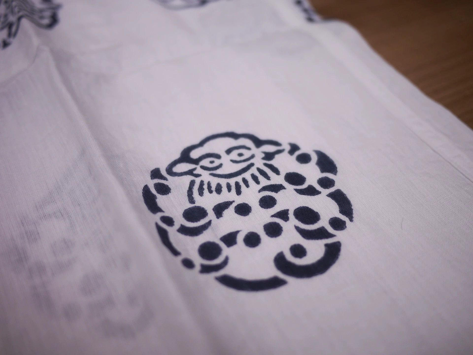 Visvim White Short-Sleeve Button-Up Shirt with Patterns Size US L / EU 52-54 / 3 - 4 Thumbnail