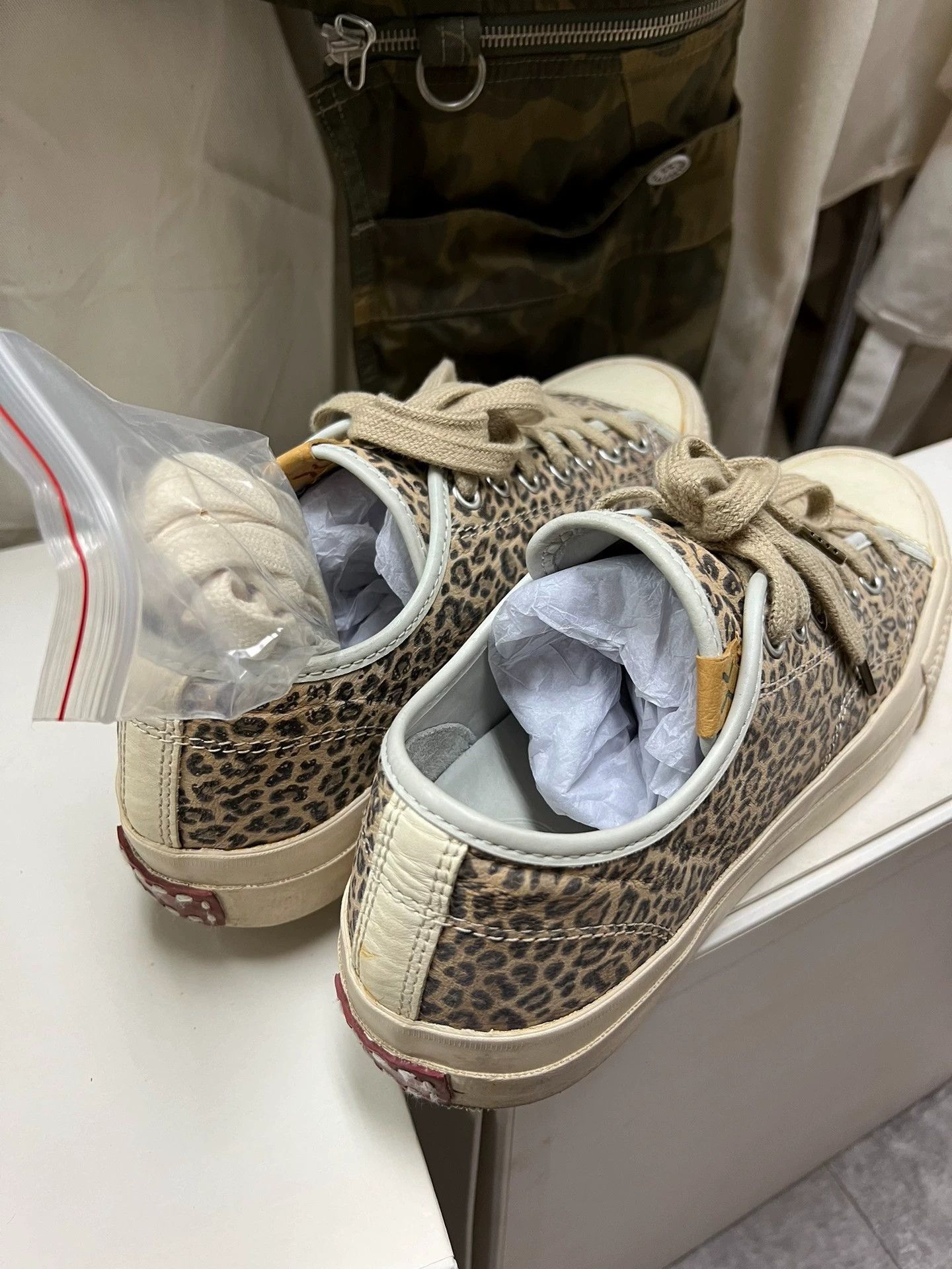 Visvim Beige Low-Top Sneakers with Leopard Print - Size 8 Size US 8 / EU 41 - 4 Thumbnail