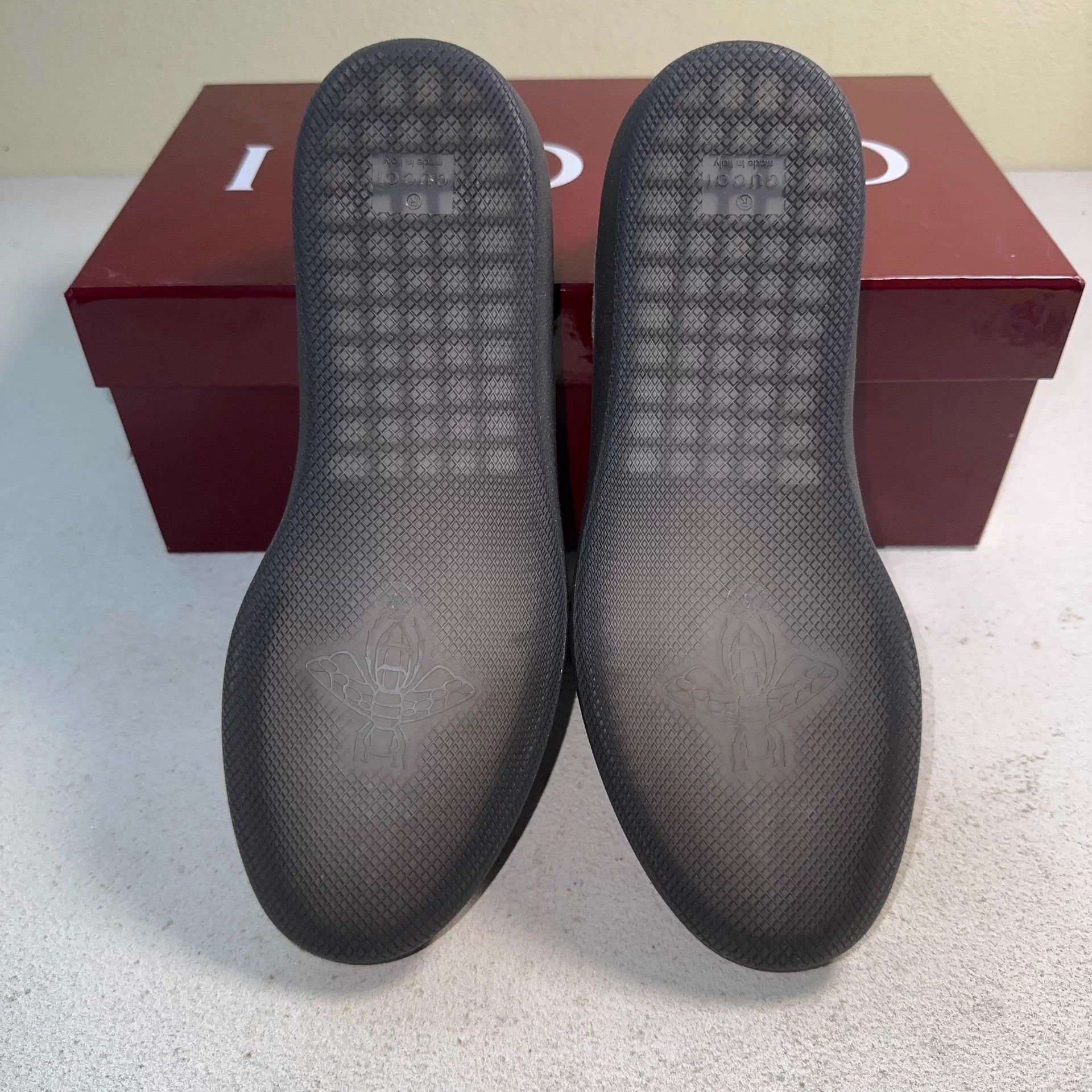 Gucci Gray Low-Top Sneakers Size 7 Size US 7 / EU 40 - 4 Thumbnail