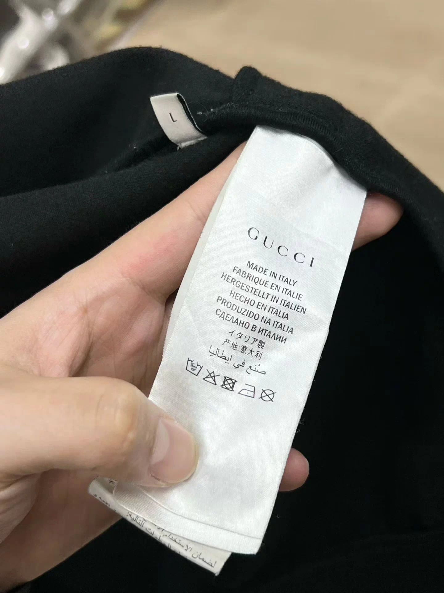 Gucci Black Zip-Up Jacket with Striped Sleeves Size US L / EU 52-54 / 3 - 7 Thumbnail