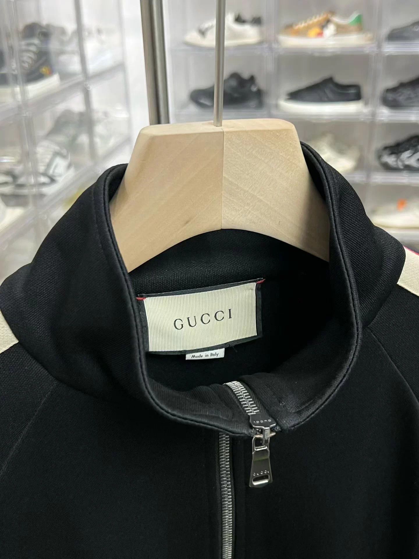 Gucci Black Zip-Up Jacket with Striped Sleeves Size US L / EU 52-54 / 3 - 2 Thumbnail
