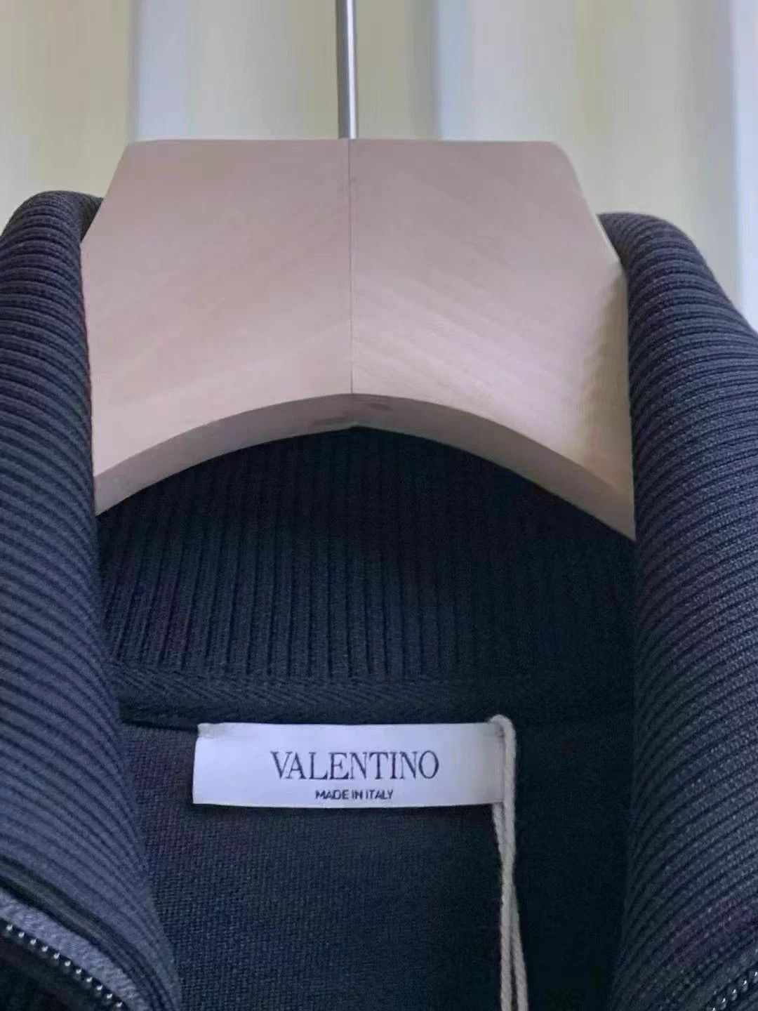 Valentino Black Embroidered Zip-Up Sweatshirt Size US L / EU 52-54 / 3 - 8 Thumbnail