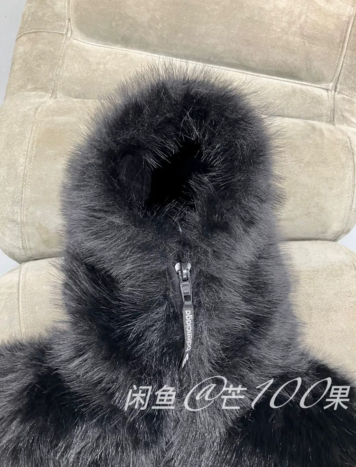 Balenciaga Balenciaga 24 Black Fur Zip Hooded Coat Size S / US 4 / IT 40 - 3 Thumbnail