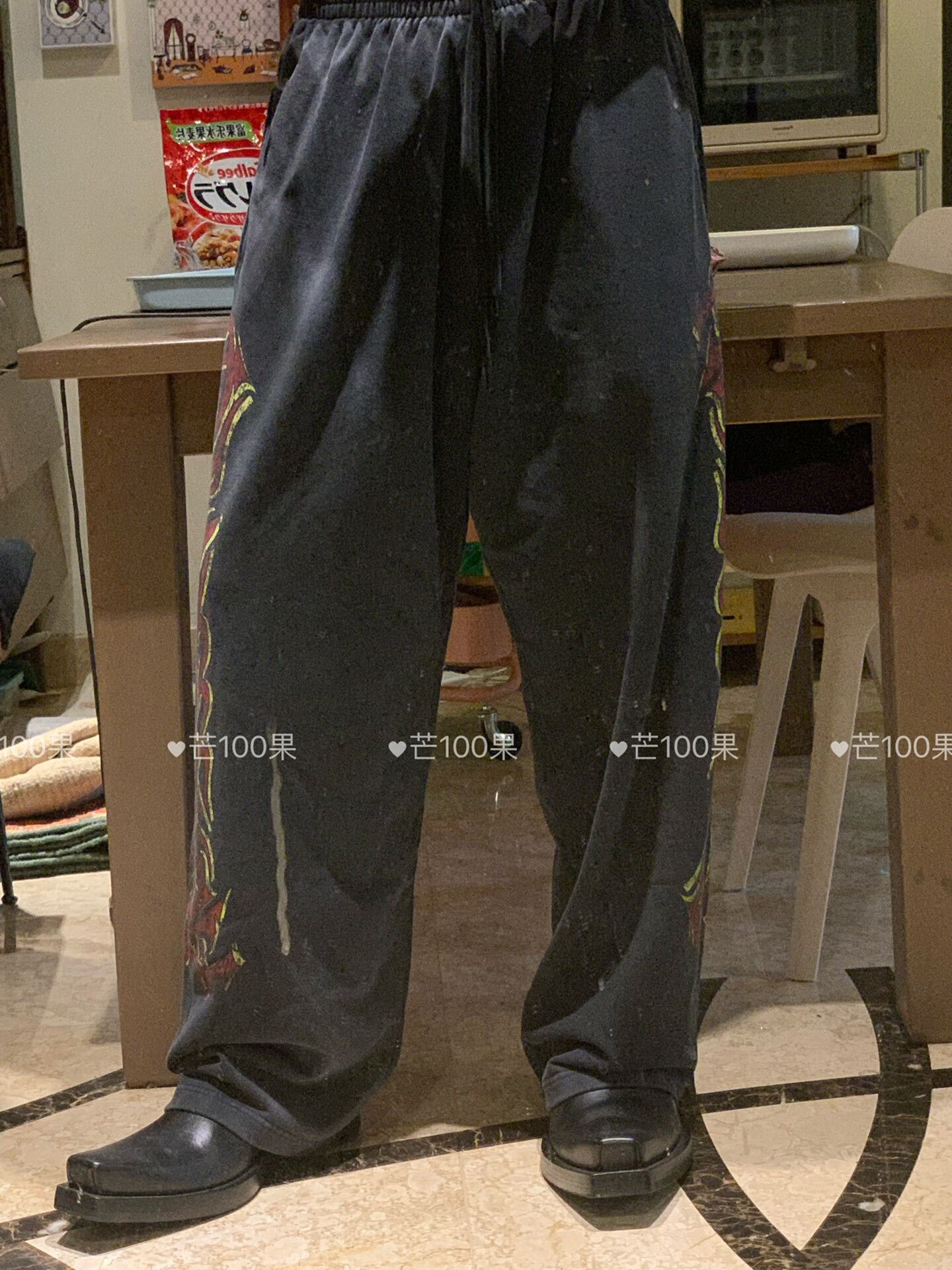 Balenciaga Balenciaga 24SS Offshore Baggy Washed Sweatpants Size US 30 / EU 46 - 9 Thumbnail
