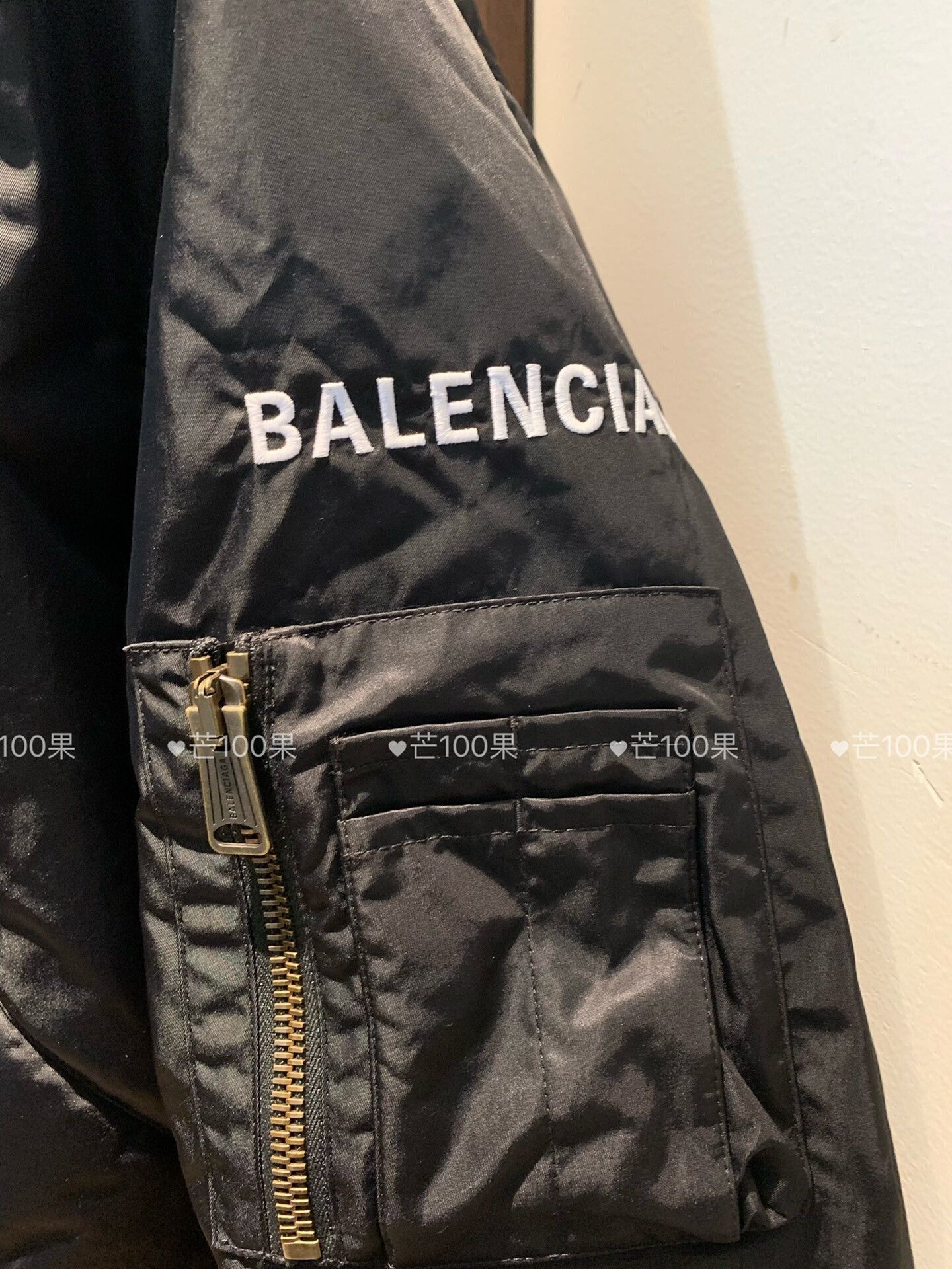 Balenciaga Balenciaga WFP Collaboration Bomber Jacket Size US S / EU 44-46 / 1 - 3 Thumbnail