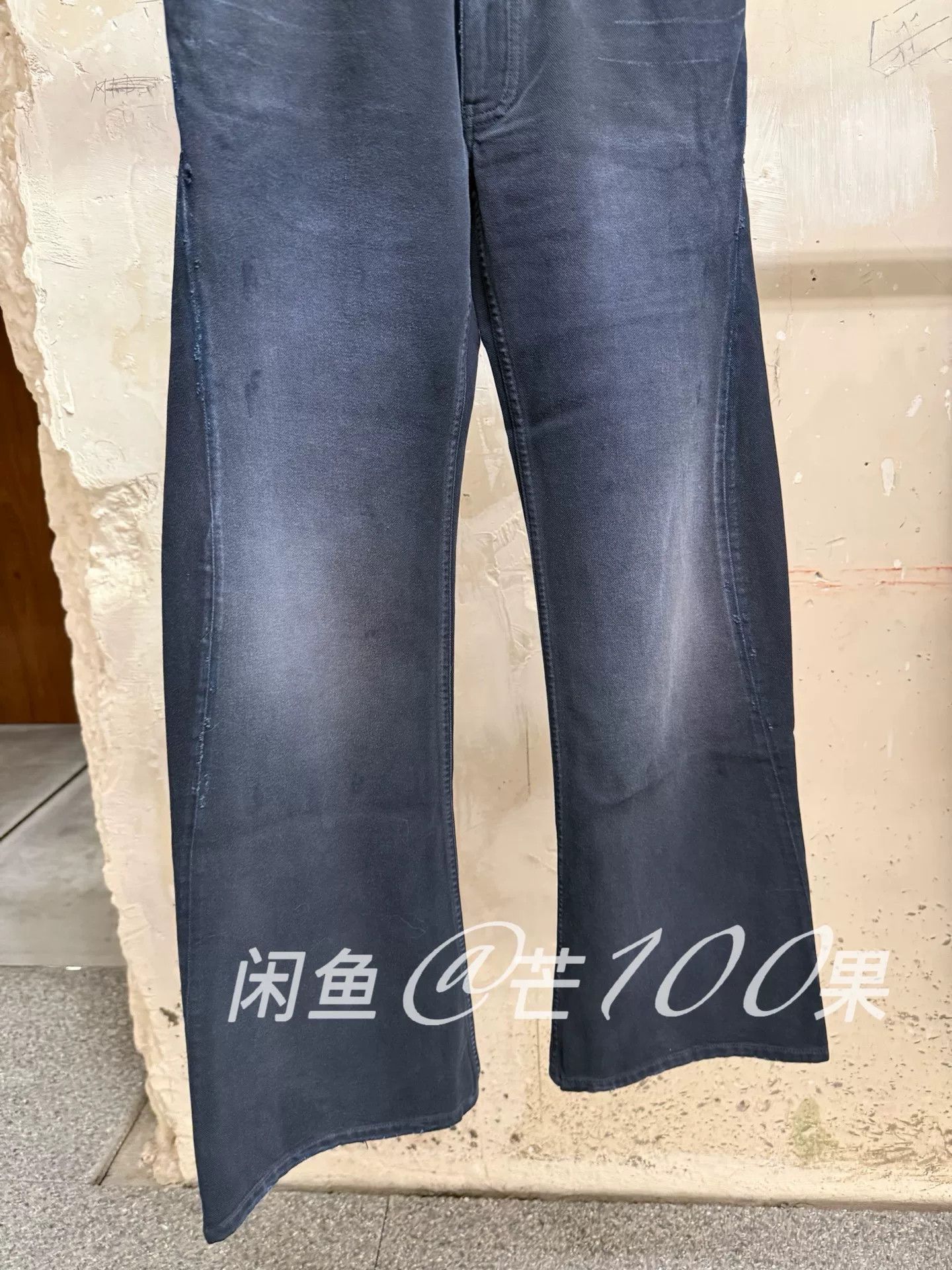 Balenciaga Balenciaga Women's Low-Waist Flare Jeans 25 Size 25" / US 0 / IT 36 - 2 Thumbnail