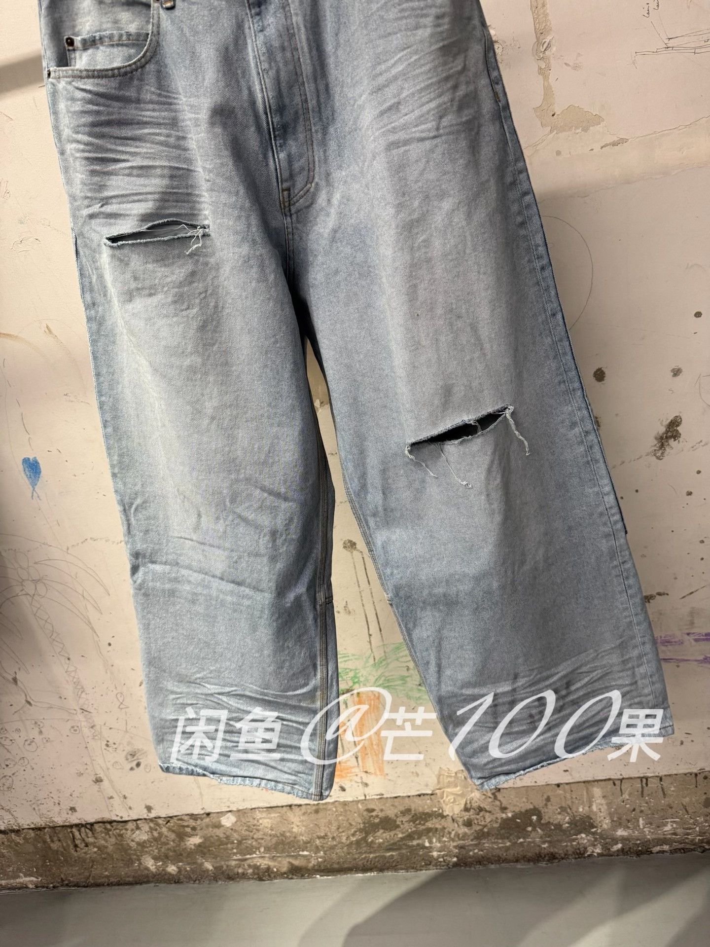 Balenciaga Balenciaga 26 Minimal Baggy Jeans Size US 26 / EU 42 - 2 Thumbnail