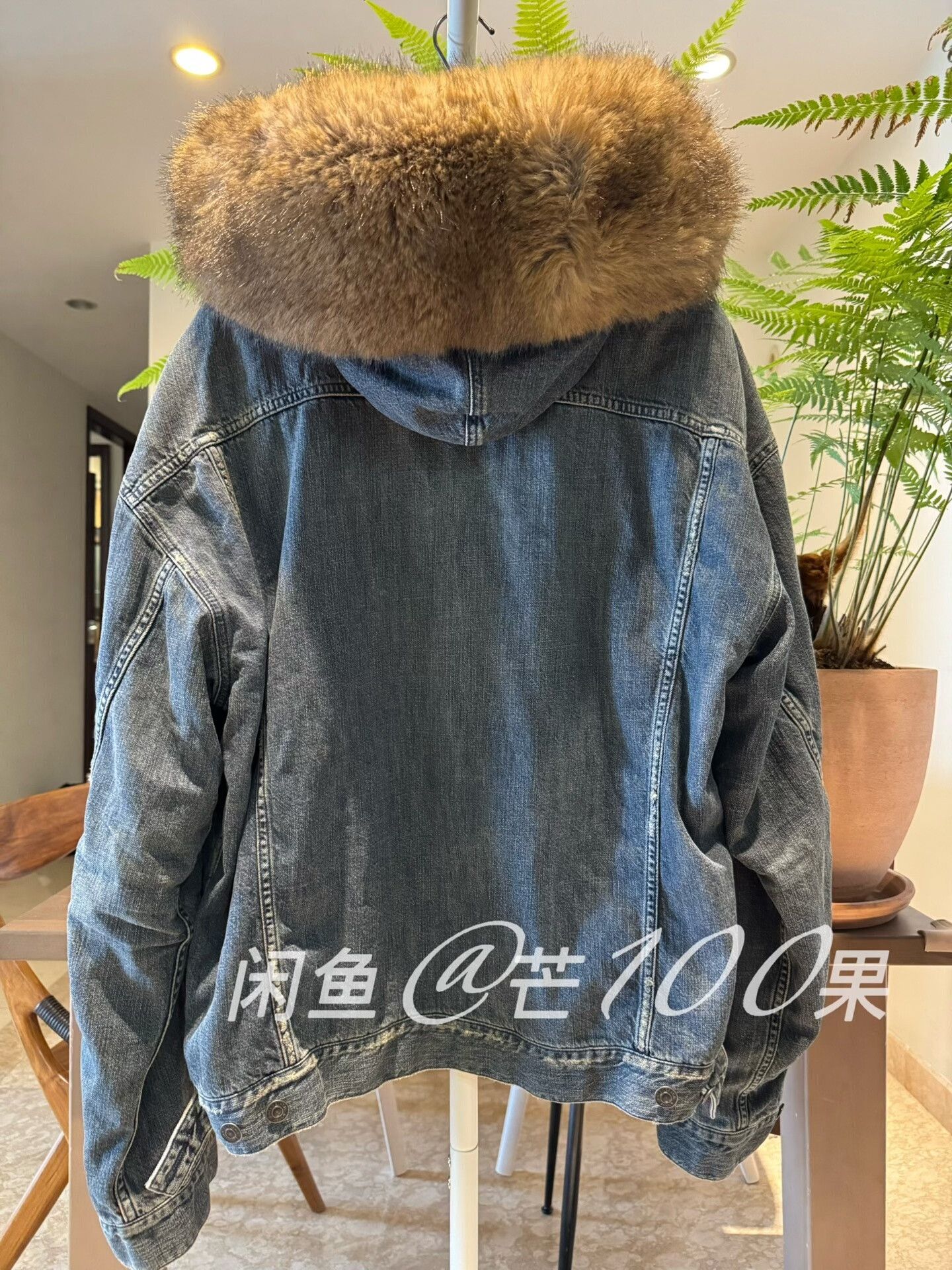 Balenciaga Balenciaga 25 Fur Collar Denim Jacket Size US M / EU 48-50 / 2 - 7 Thumbnail