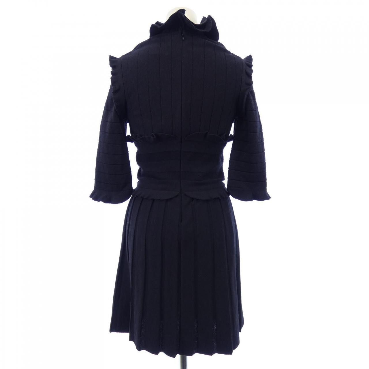Chanel Chanel Chanel Dress Textile Dresses P39232K02765 DUTY FREE for USA Size ONE SIZE - 4 Thumbnail