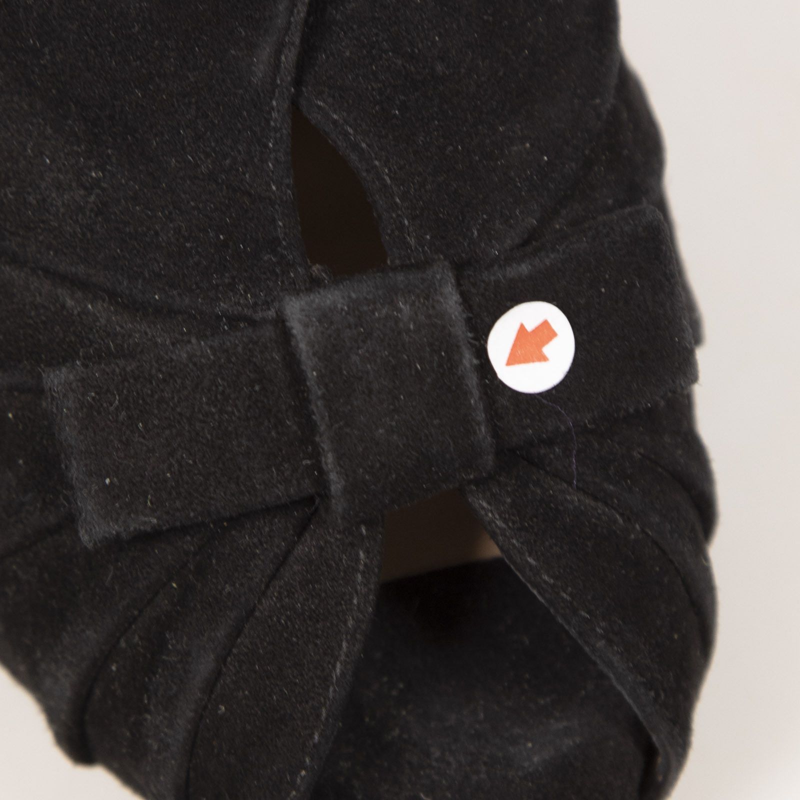 Valentino Black Suede Peep Toe Bow Heels Size US 6 / IT 36 - 16 Thumbnail