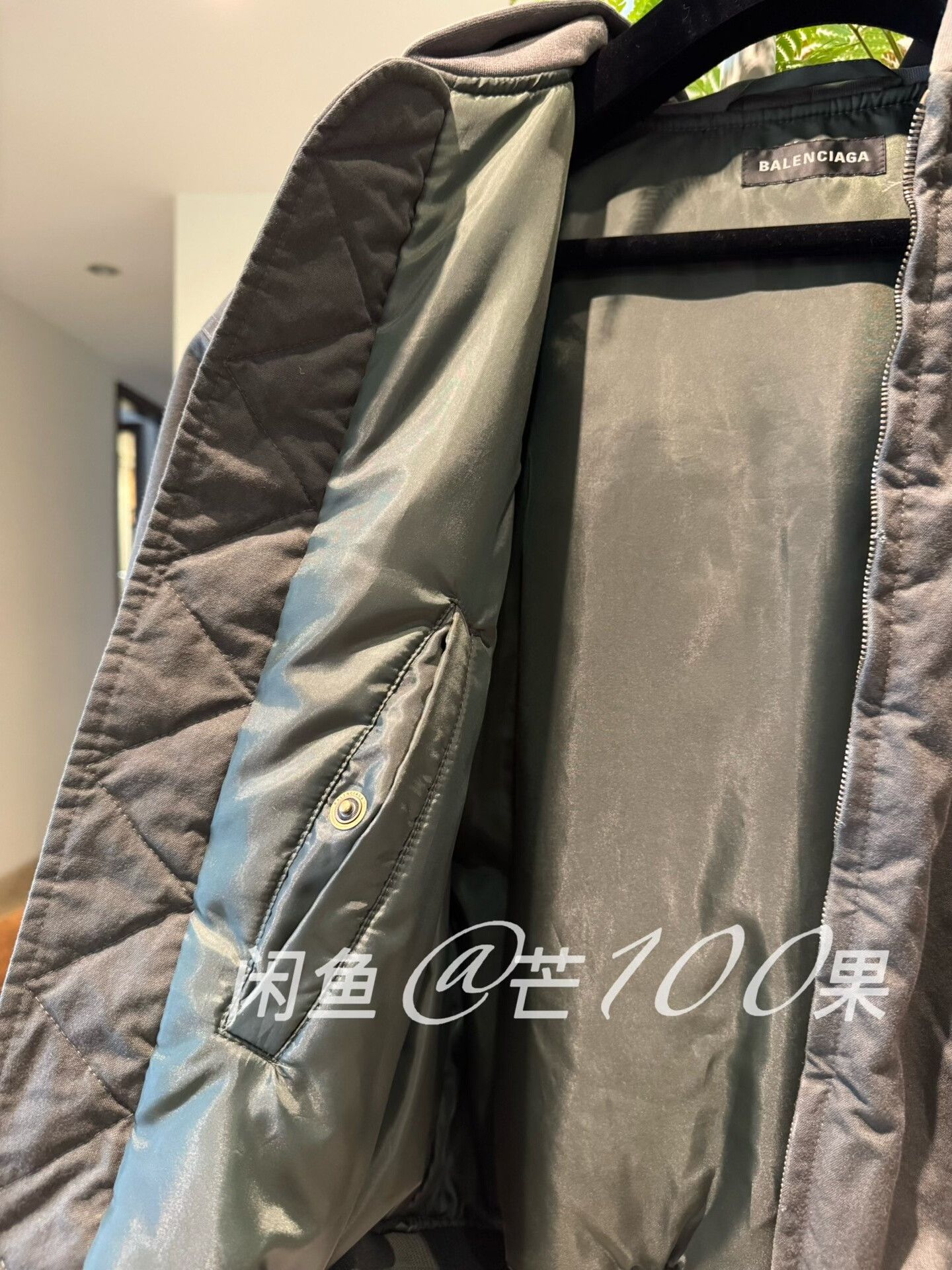 Balenciaga Balenciaga 26 Hooded Cropped Flight Jacket Size US M / EU 48-50 / 2 - 4 Thumbnail
