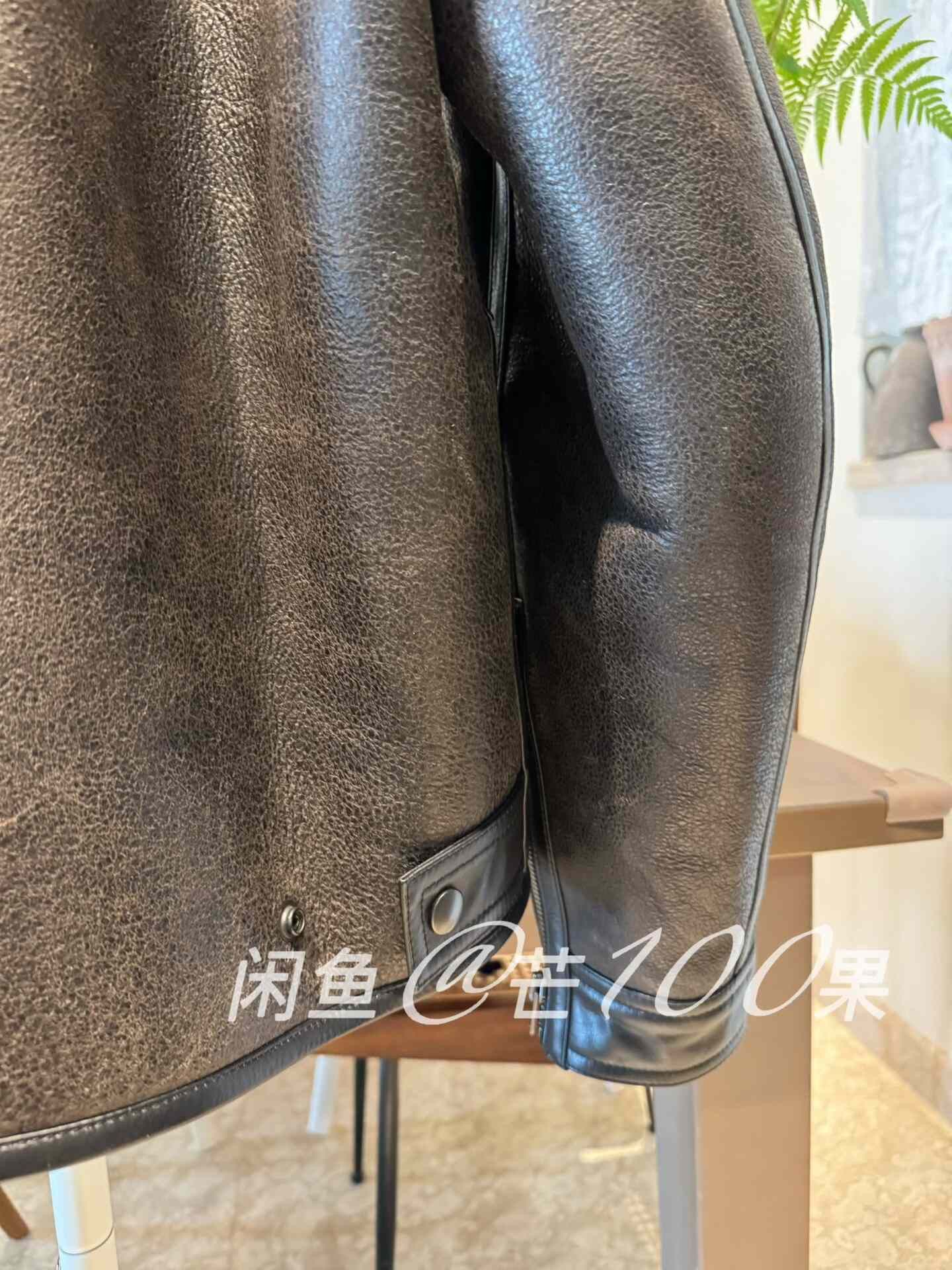 Lemaire Lemaire Short Stand Collar Distressed Shearling Coat Size US M / EU 48-50 / 2 - 9 Thumbnail