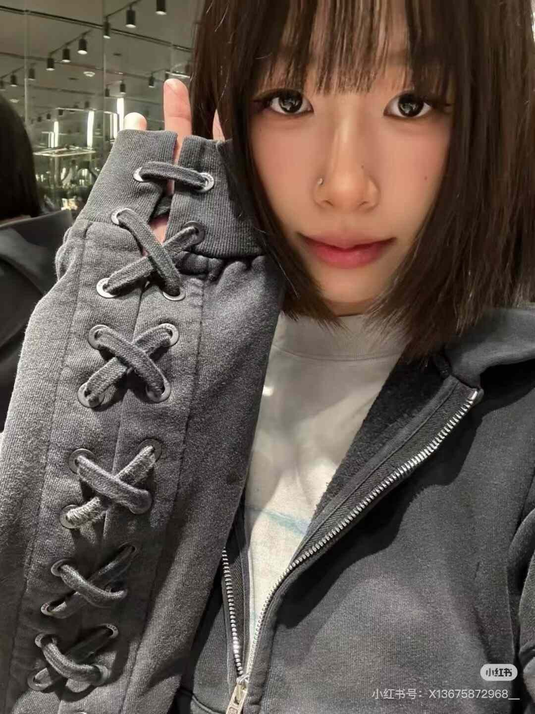 Balenciaga Balenciaga 26 Strap Zip Hoodie Size US M / EU 48-50 / 2 - 5 Thumbnail